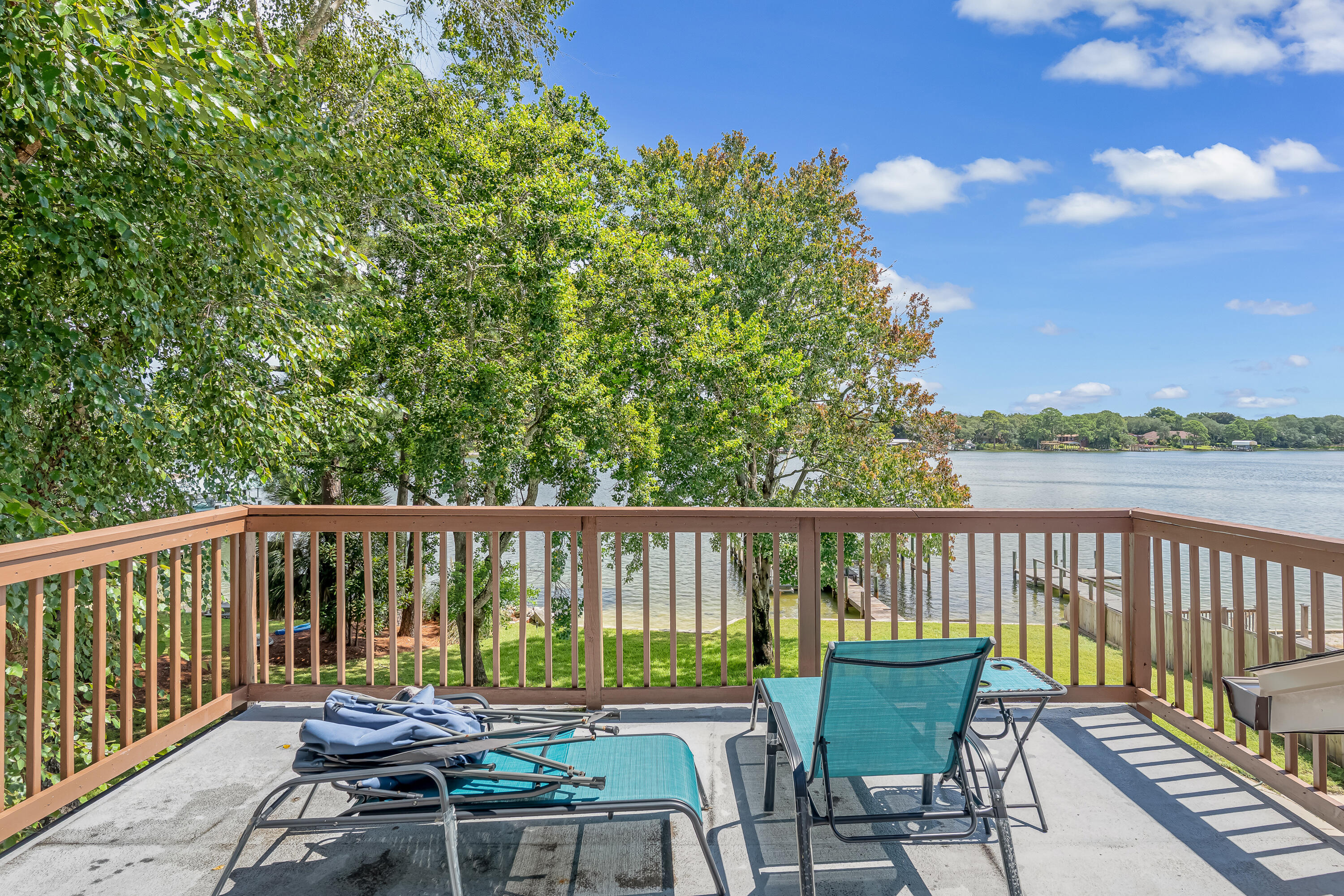 BAYOU S/D - Residential