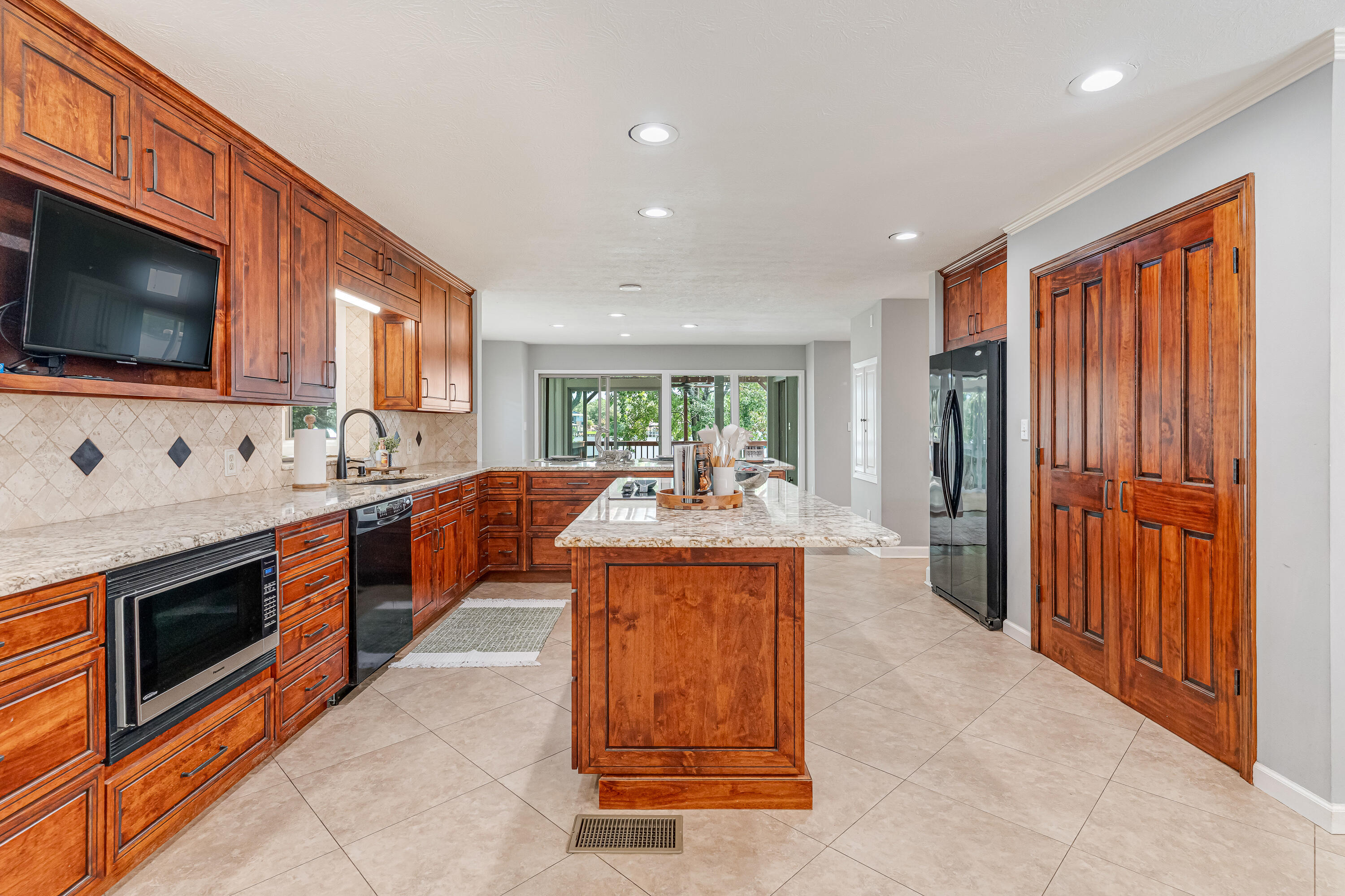 BAYOU S/D - Residential