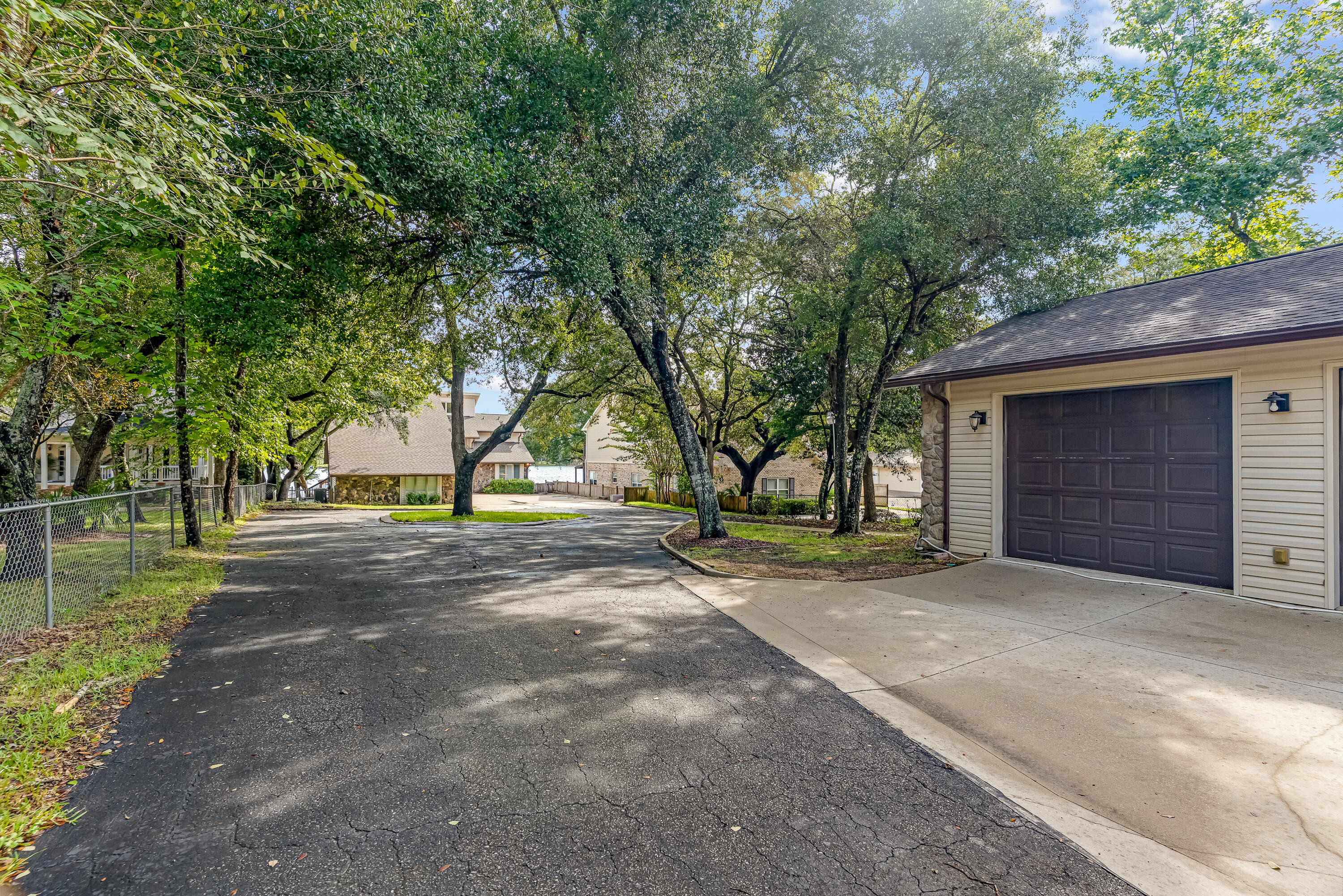BAYOU S/D - Residential