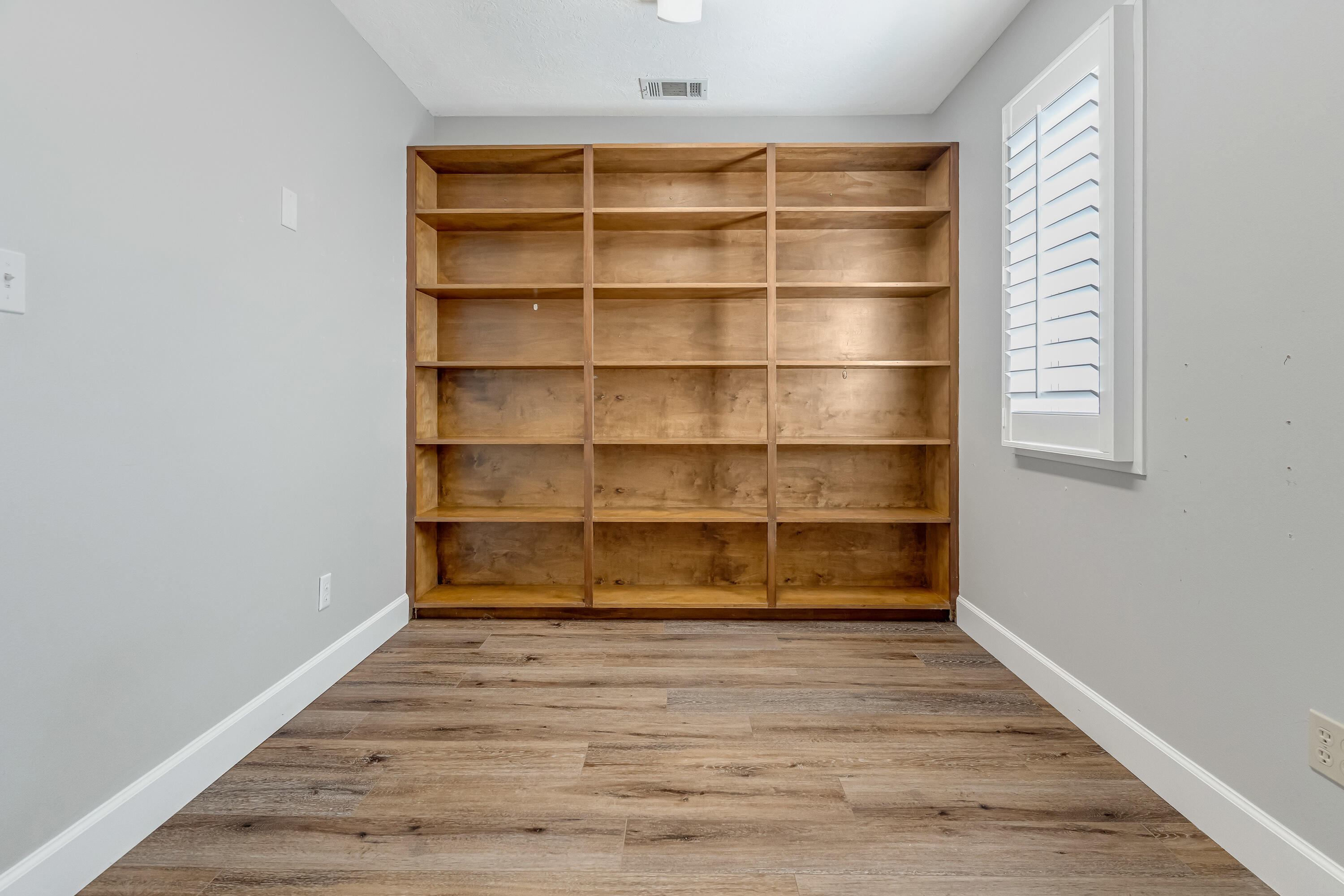 BAYOU S/D - Residential