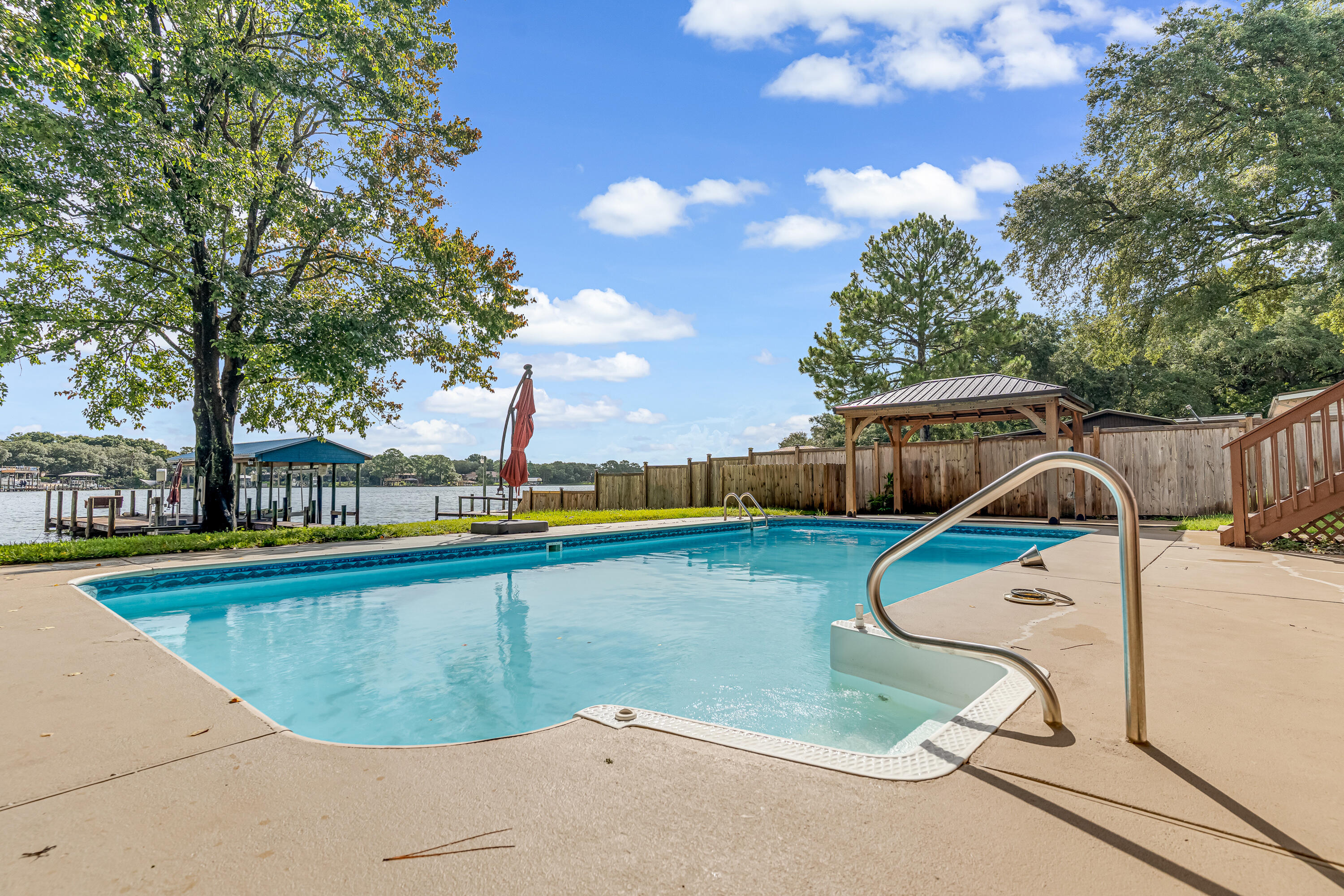 BAYOU S/D - Residential