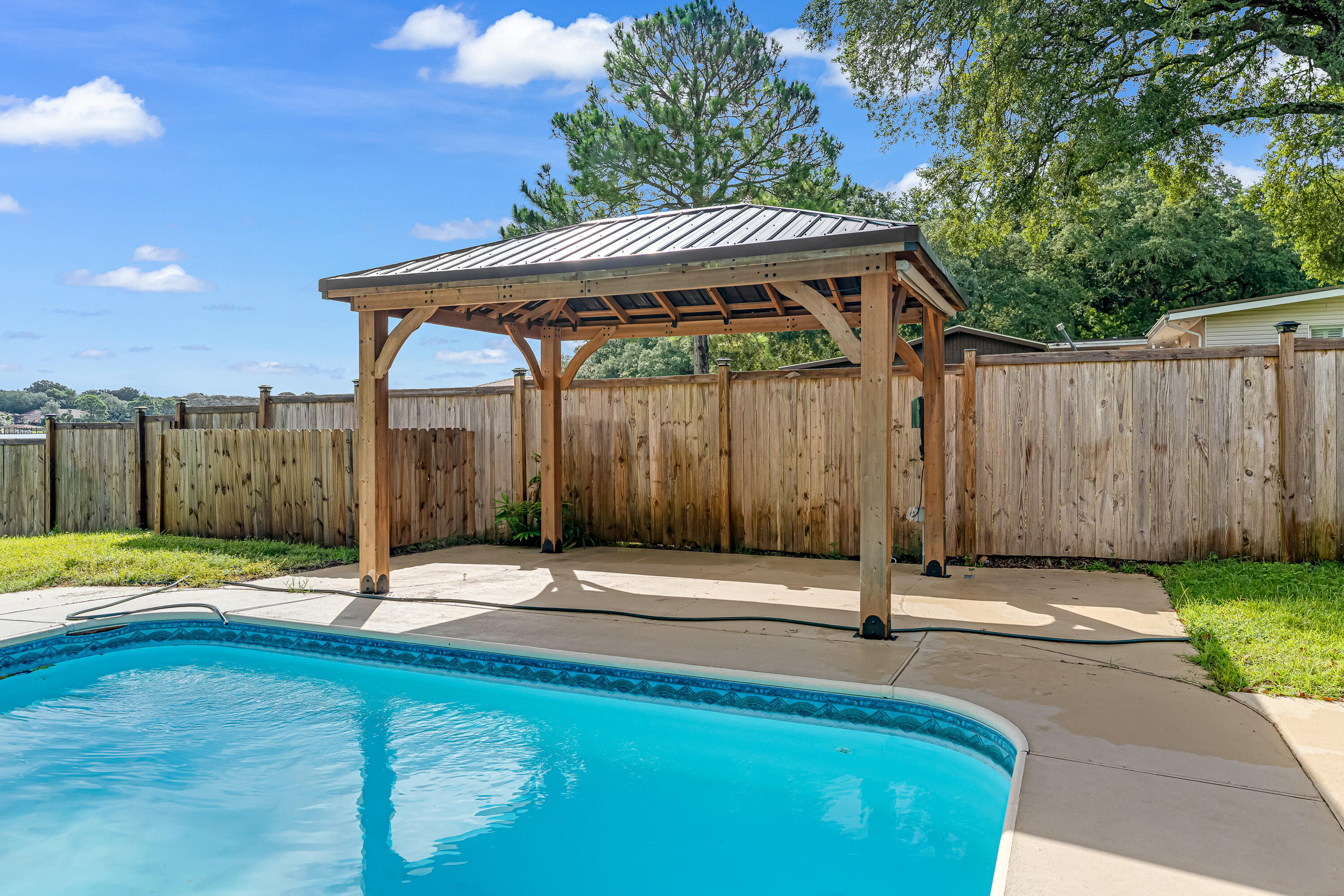 BAYOU S/D - Residential