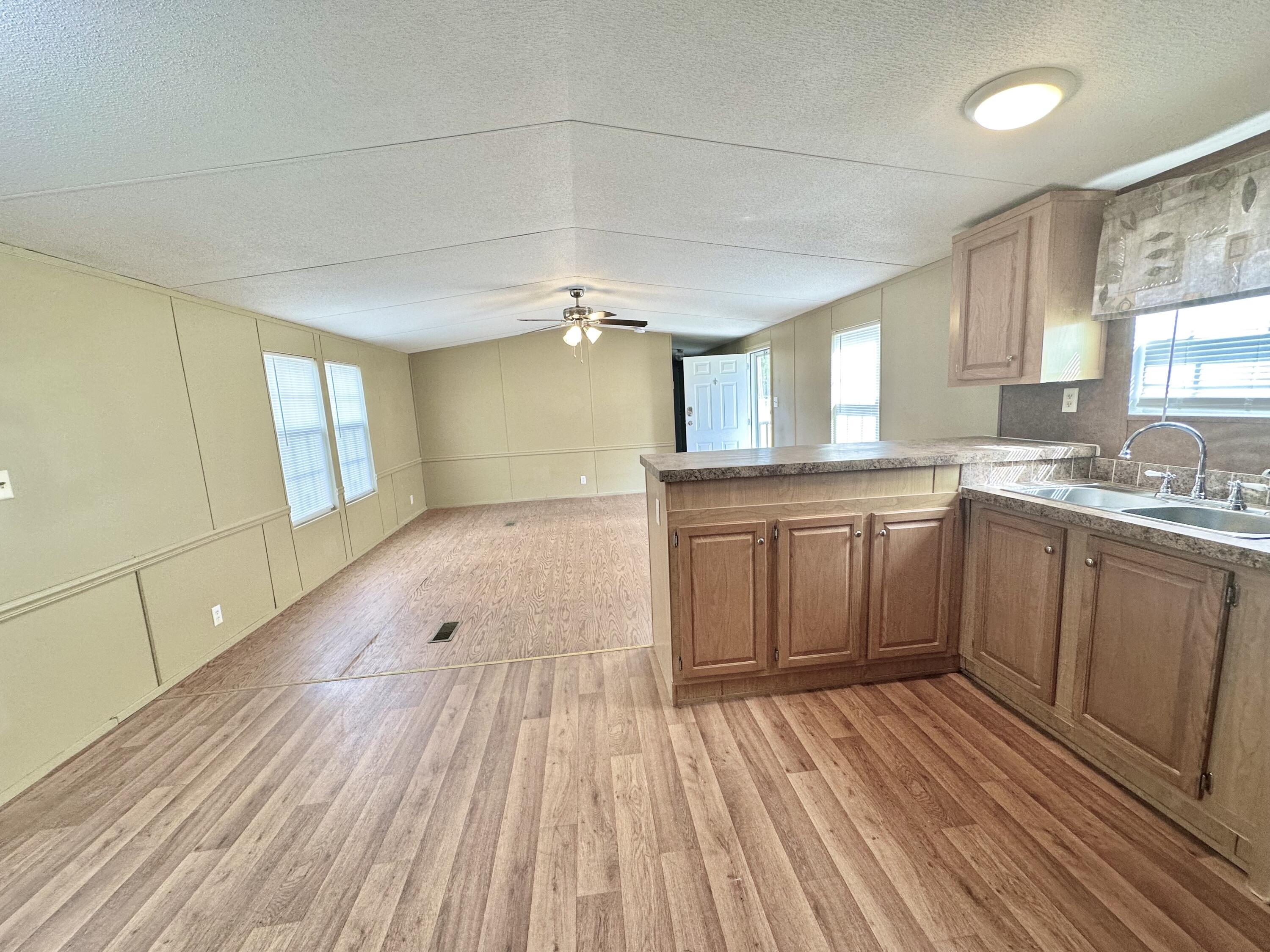 OAKWOOD HILLS UNIT 3 - Residential