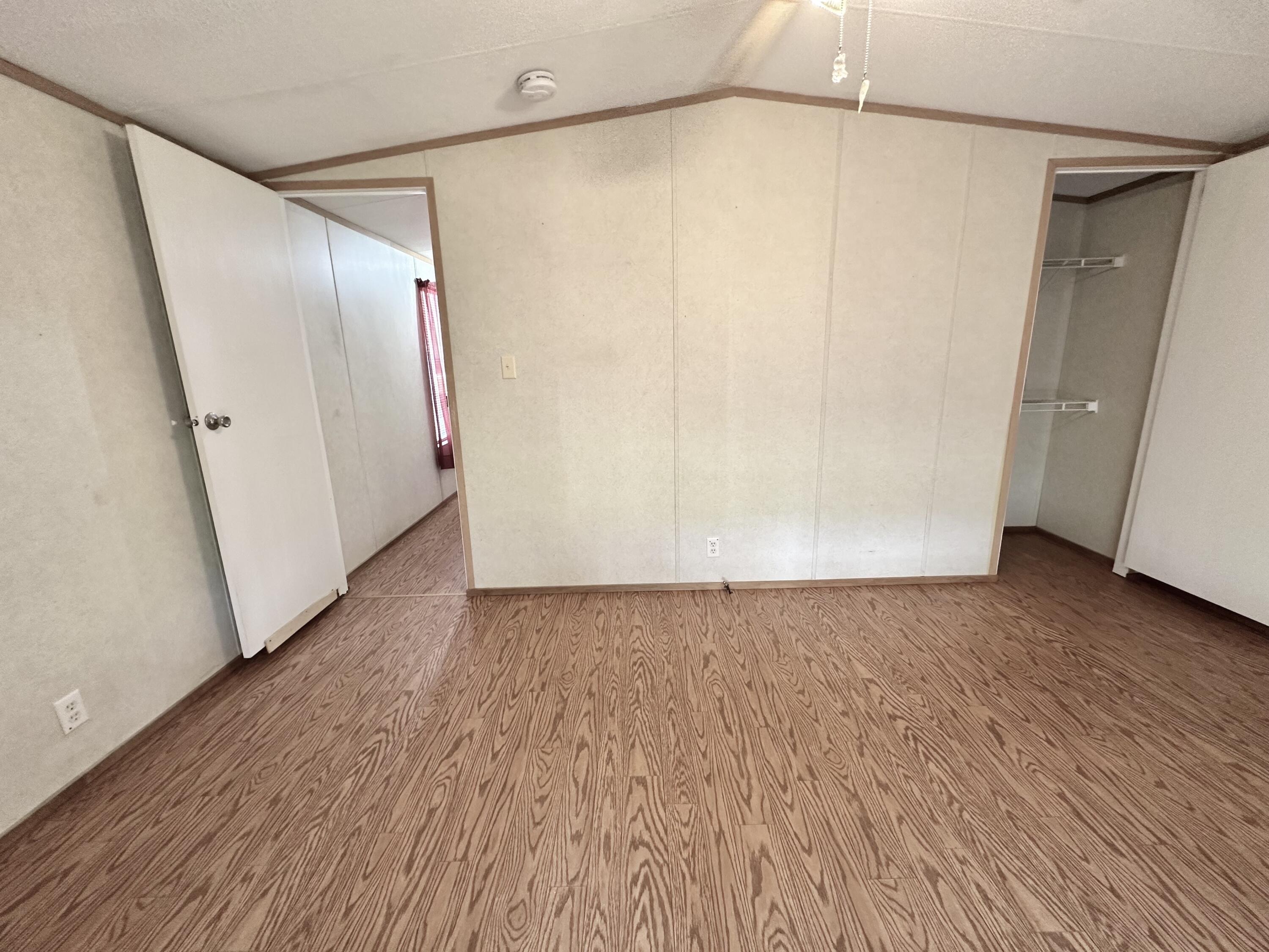 OAKWOOD HILLS UNIT 3 - Residential