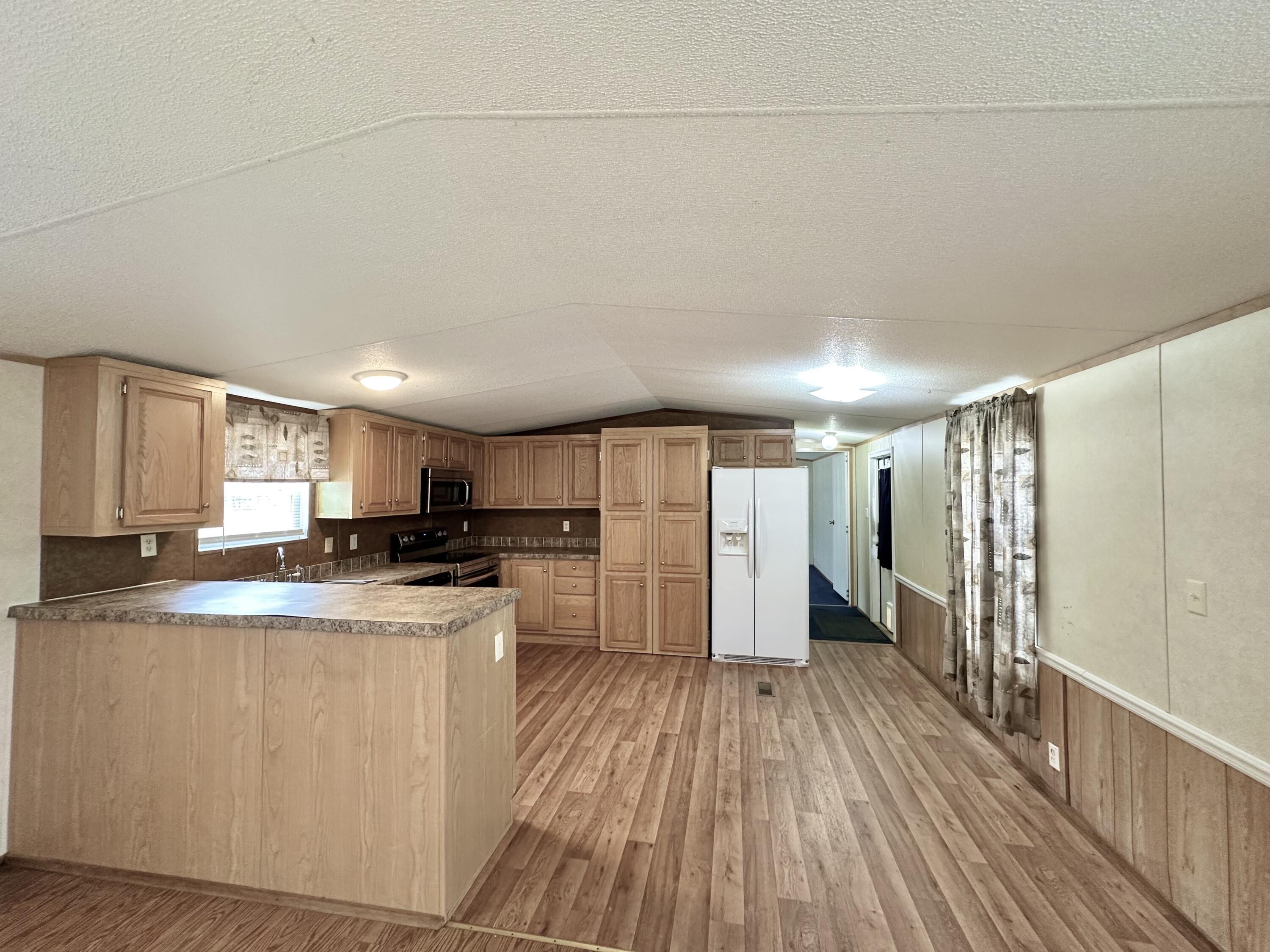 OAKWOOD HILLS UNIT 3 - Residential