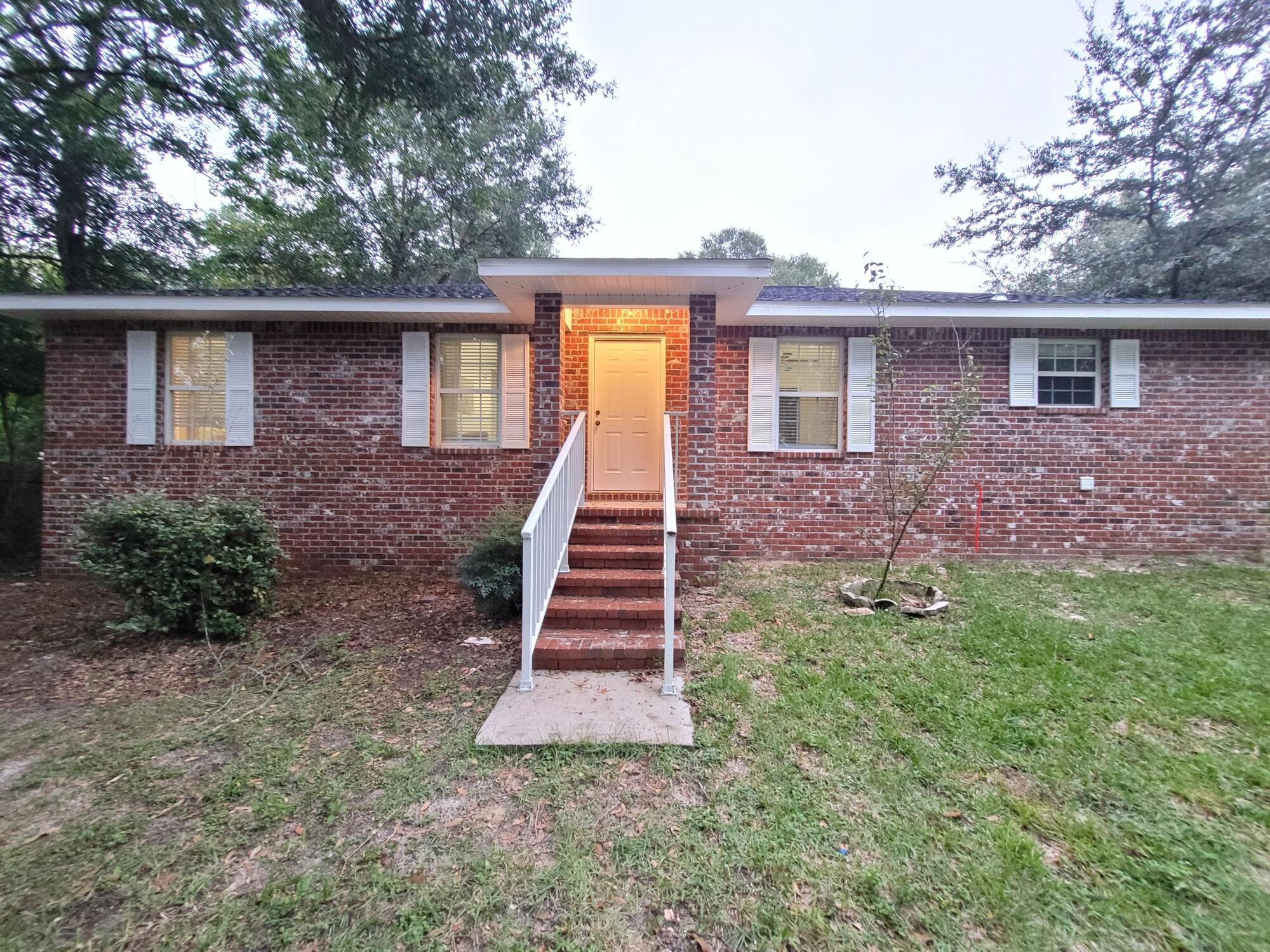 MCLAUGHLIN & HARRIS - Residential