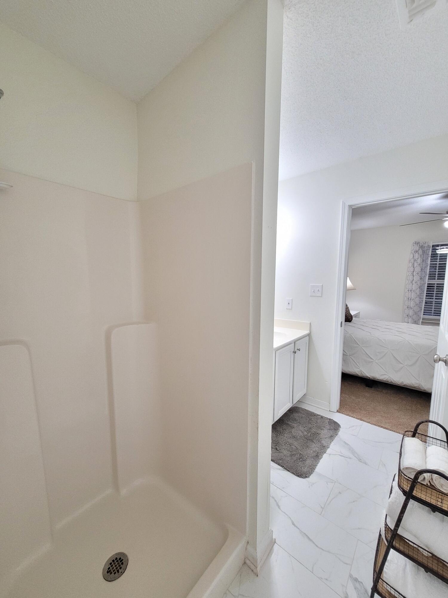 MCLAUGHLIN & HARRIS - Residential