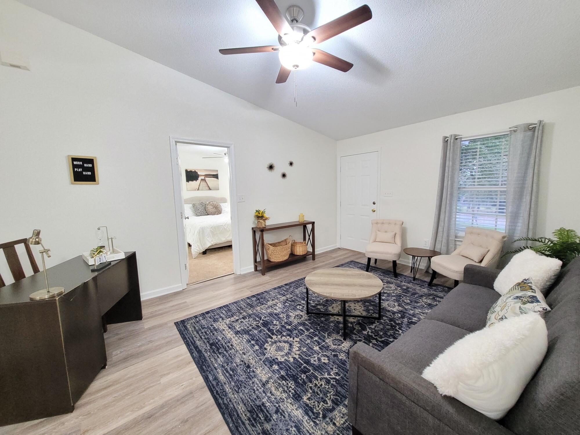 MCLAUGHLIN & HARRIS - Residential