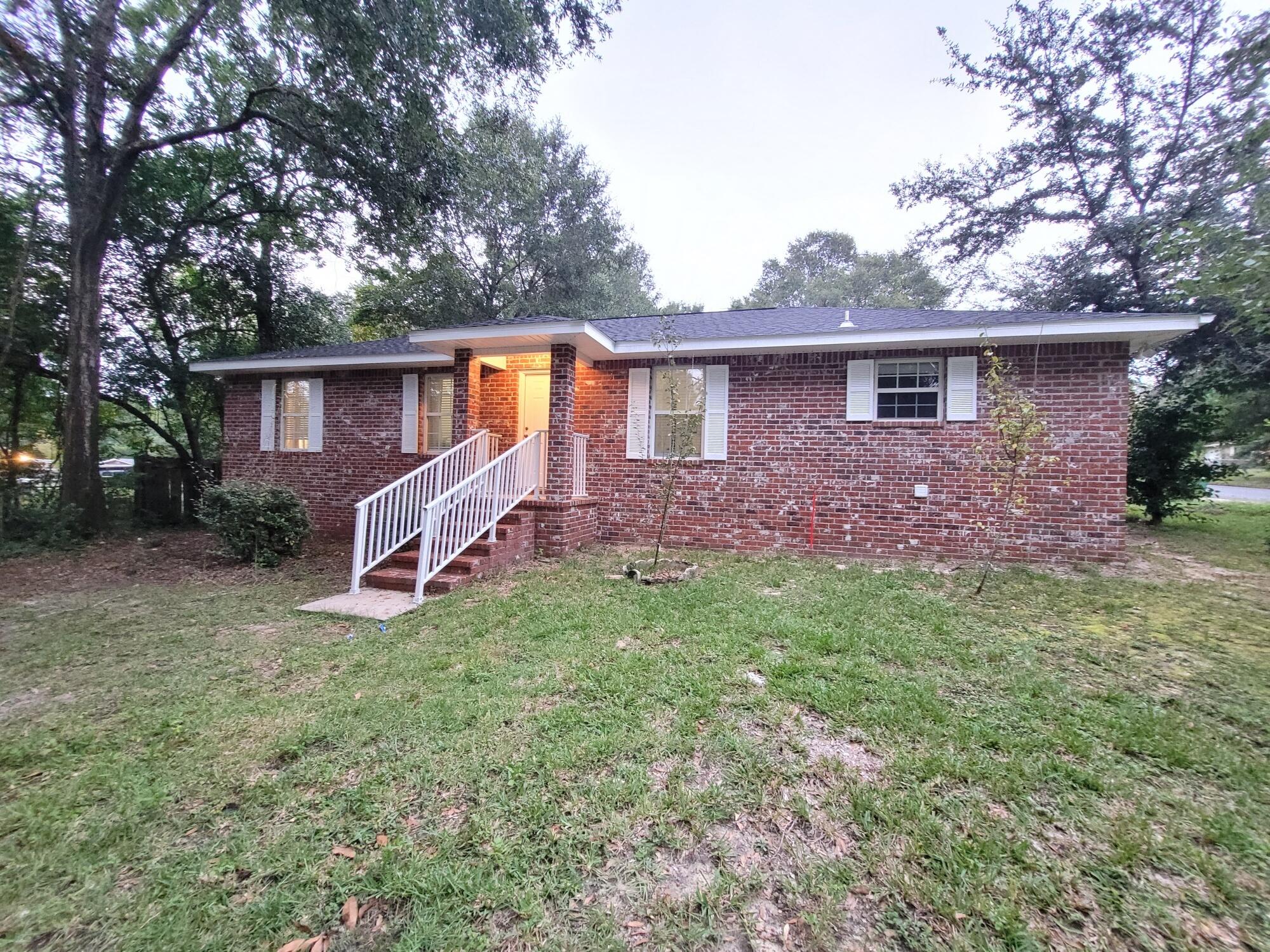 MCLAUGHLIN & HARRIS - Residential