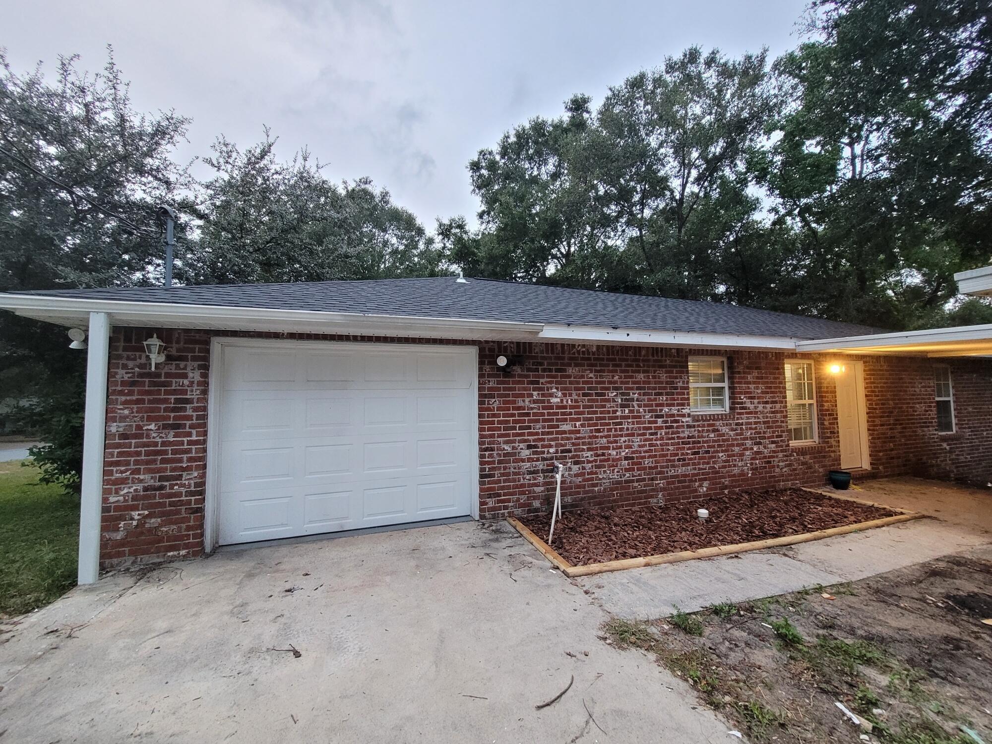 MCLAUGHLIN & HARRIS - Residential