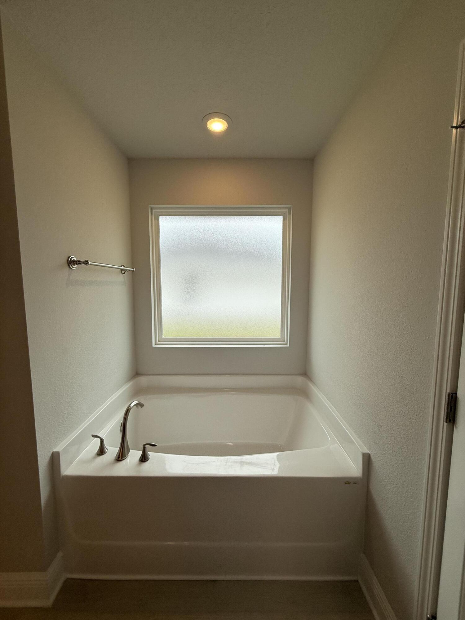 Ashton View - Residential