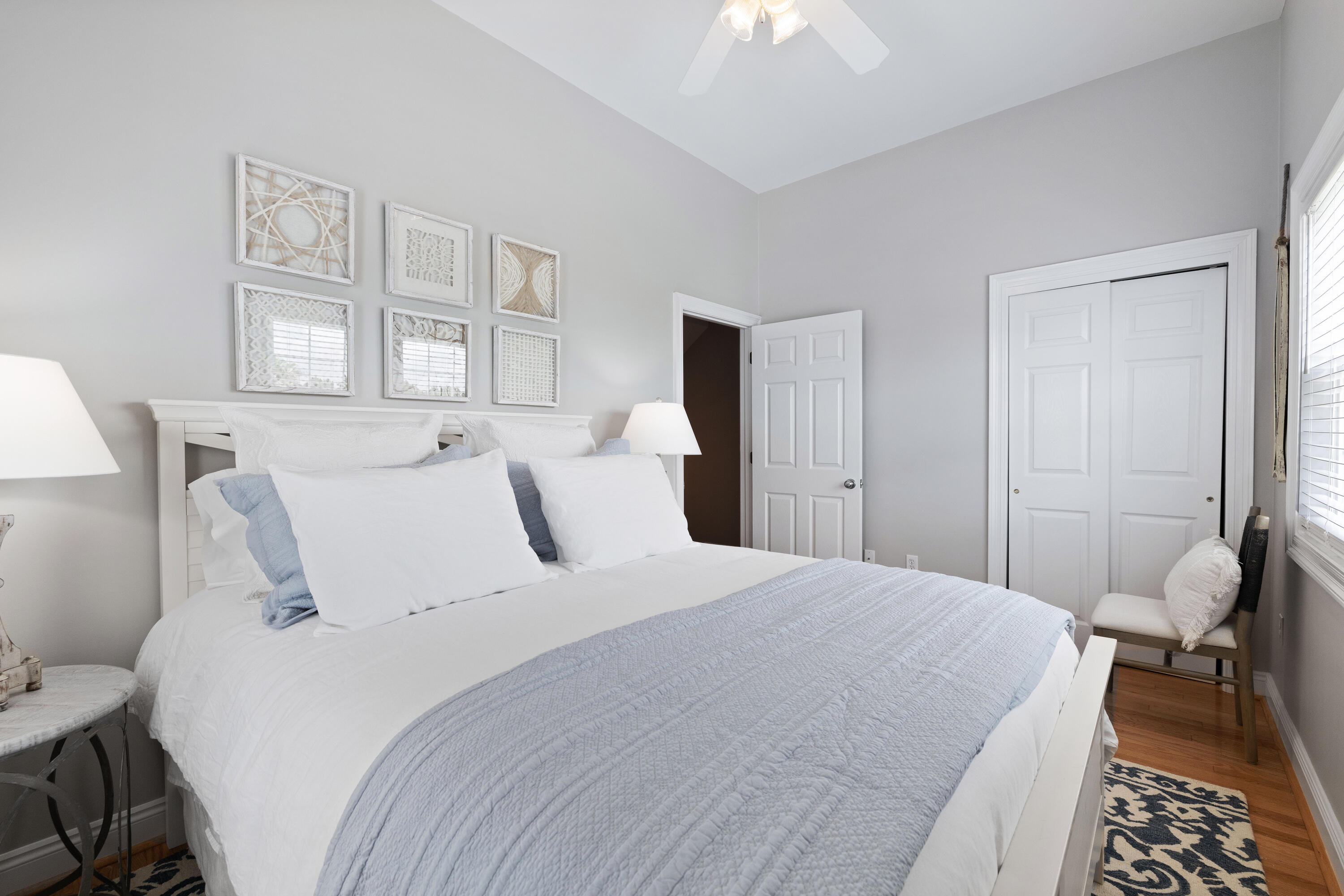 SUMMER TOWNE - Residential