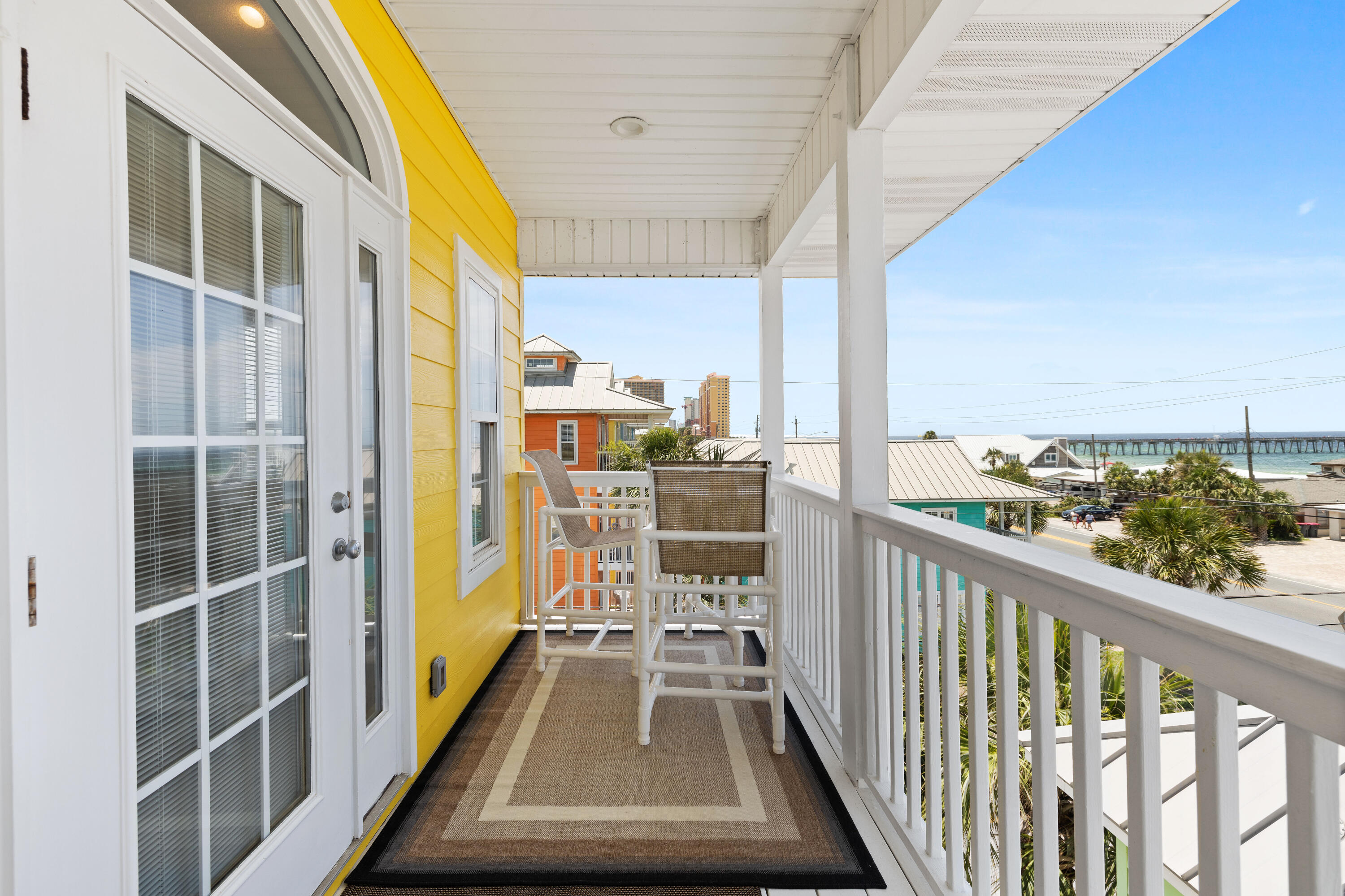 SUMMER TOWNE - Residential