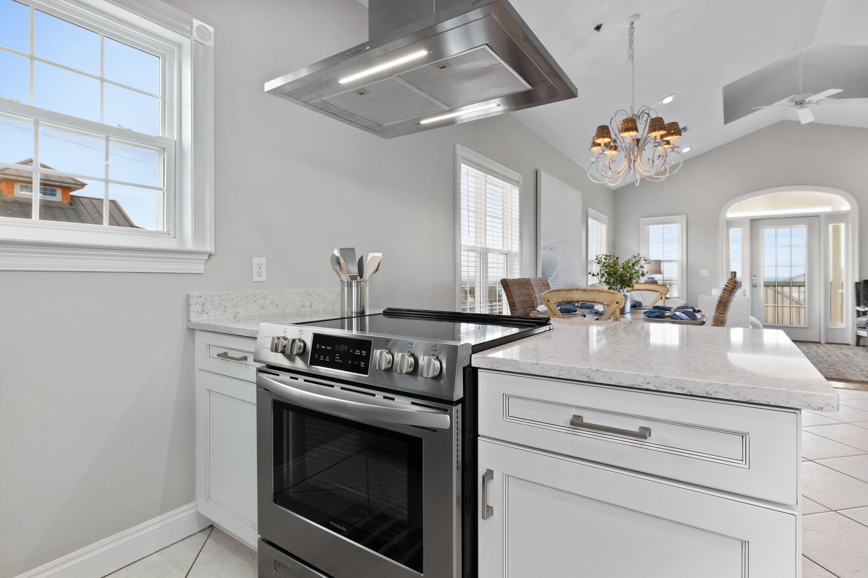 SUMMER TOWNE - Residential