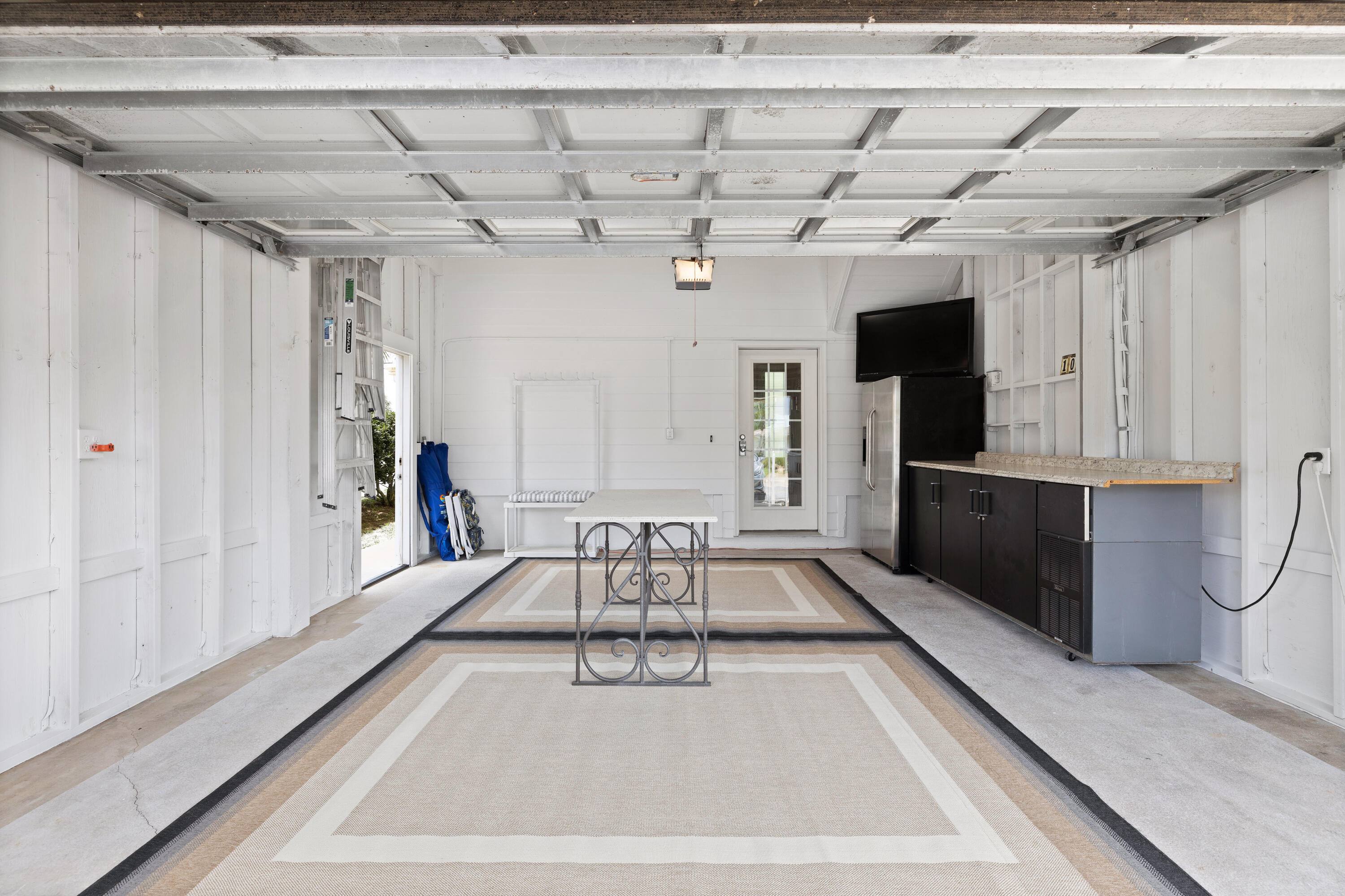 SUMMER TOWNE - Residential