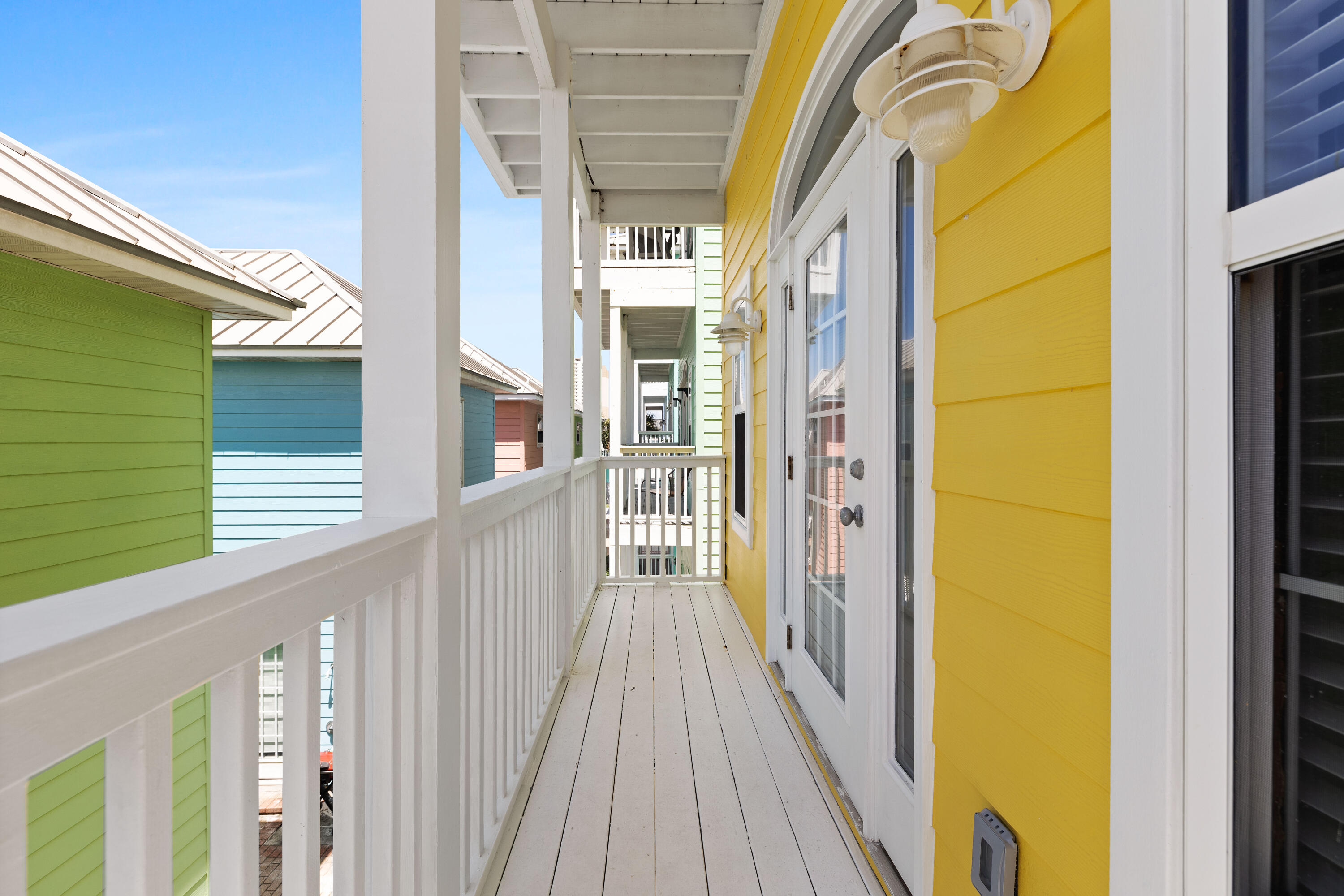 SUMMER TOWNE - Residential