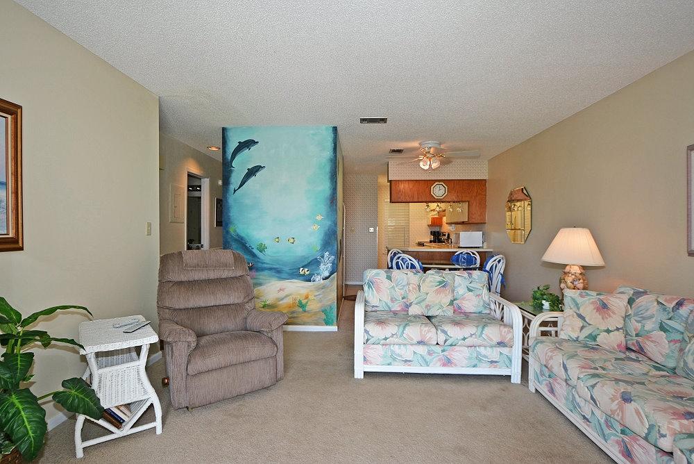 POOLSIDE VILLAS CONDO - Residential