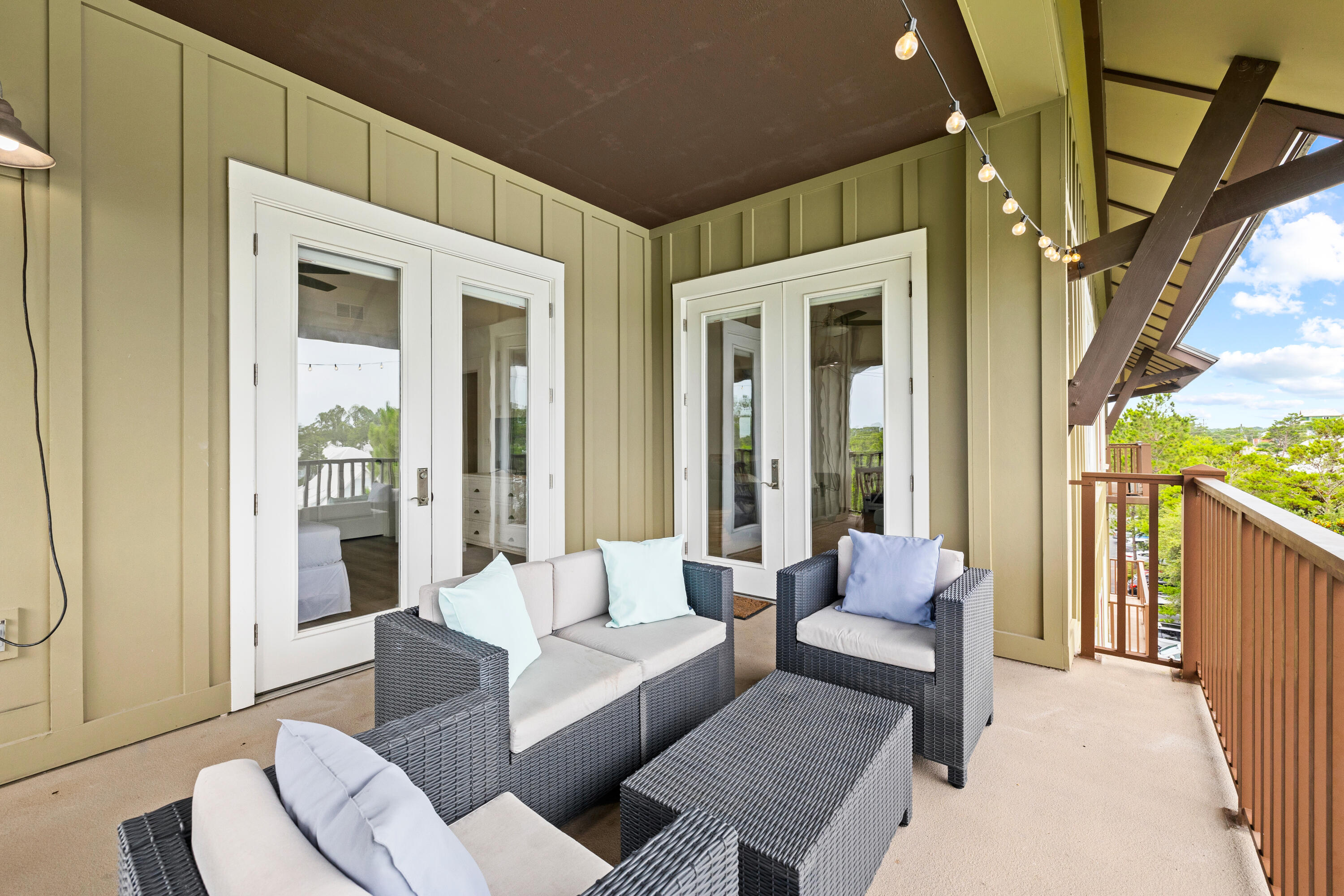 REDFISH VILLAGE - Residential