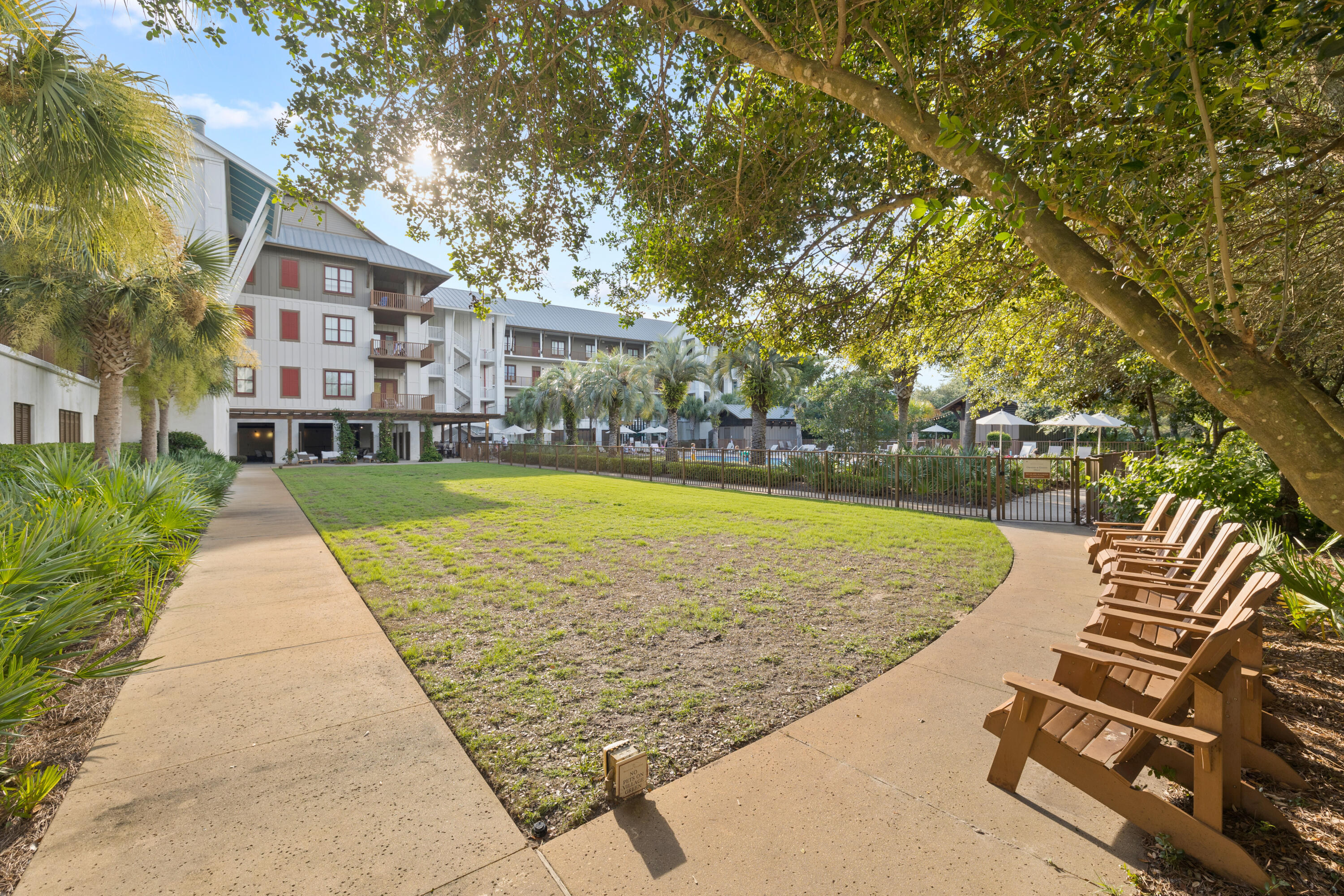 REDFISH VILLAGE - Residential