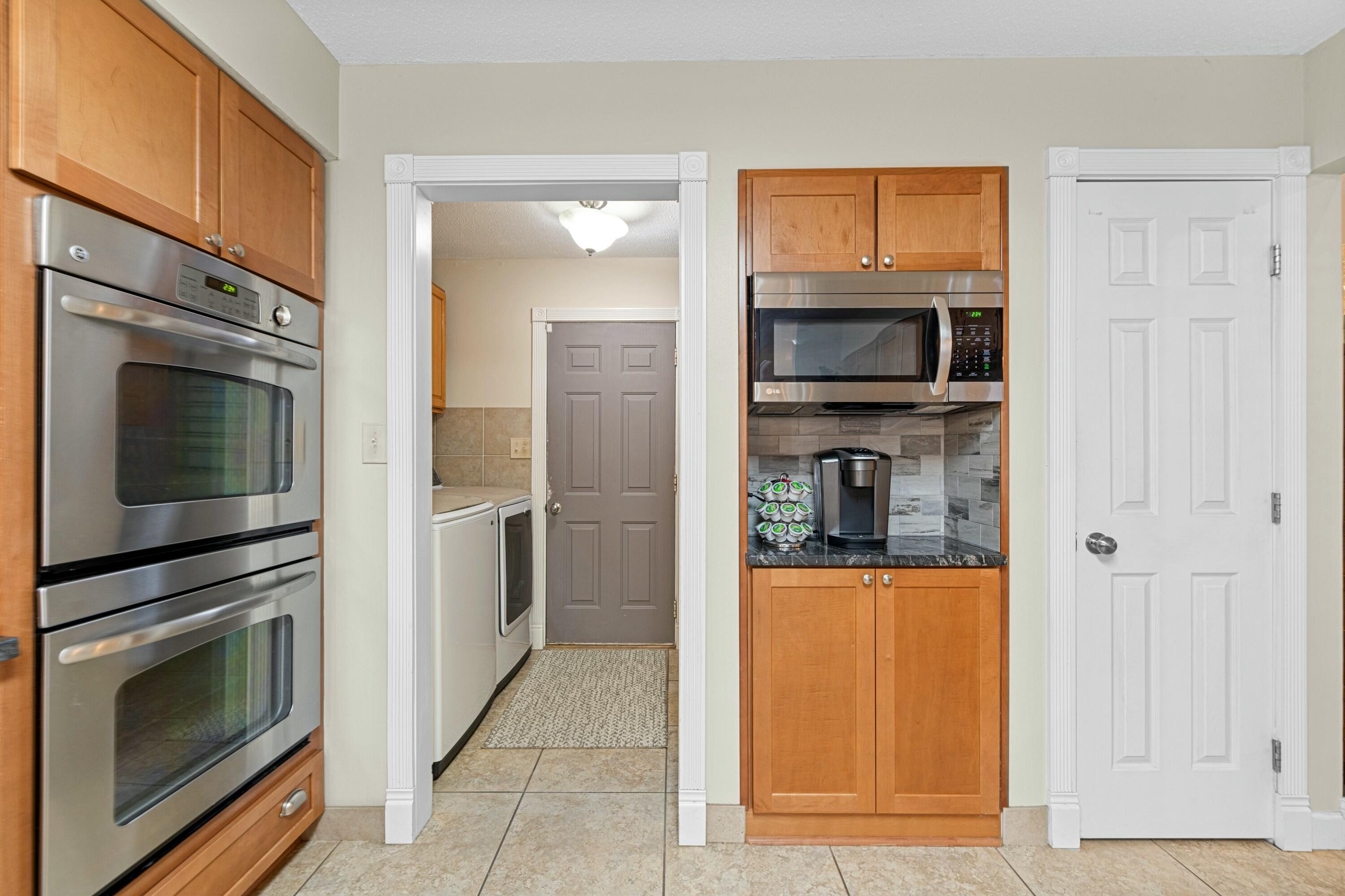 EMERALD POINTE PLAT 1 - Residential