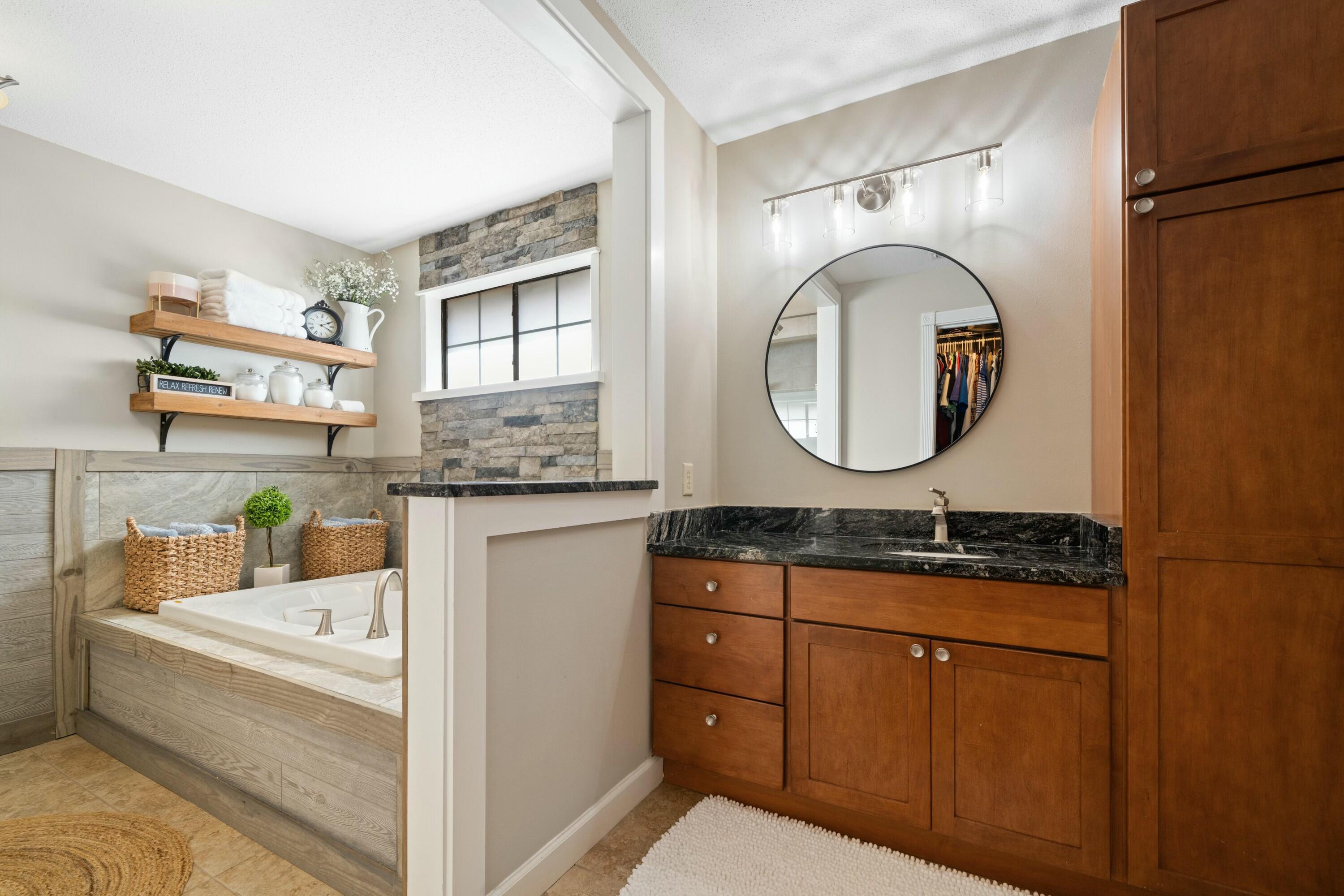 EMERALD POINTE PLAT 1 - Residential
