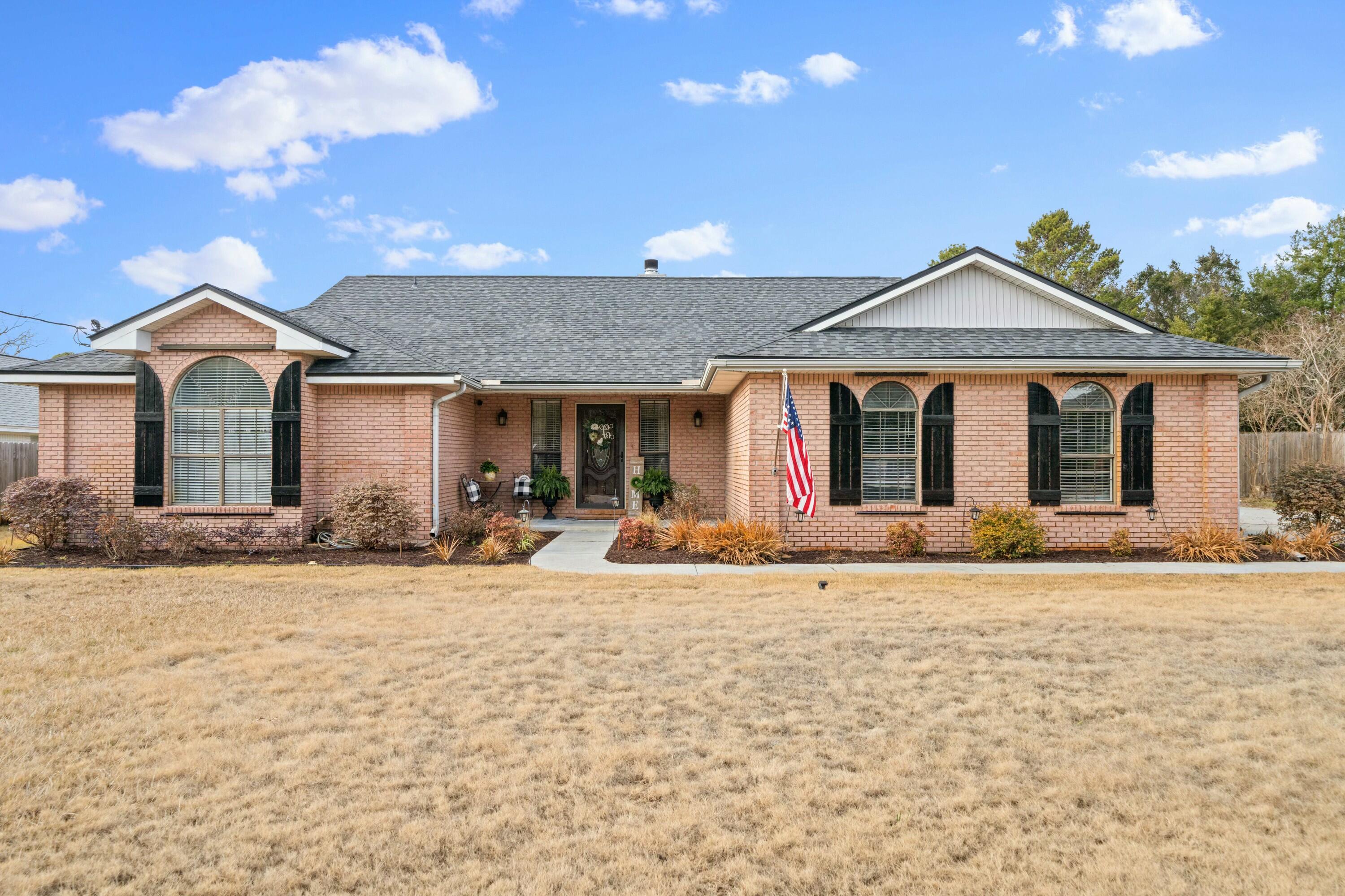 EMERALD POINTE PLAT 1 - Residential