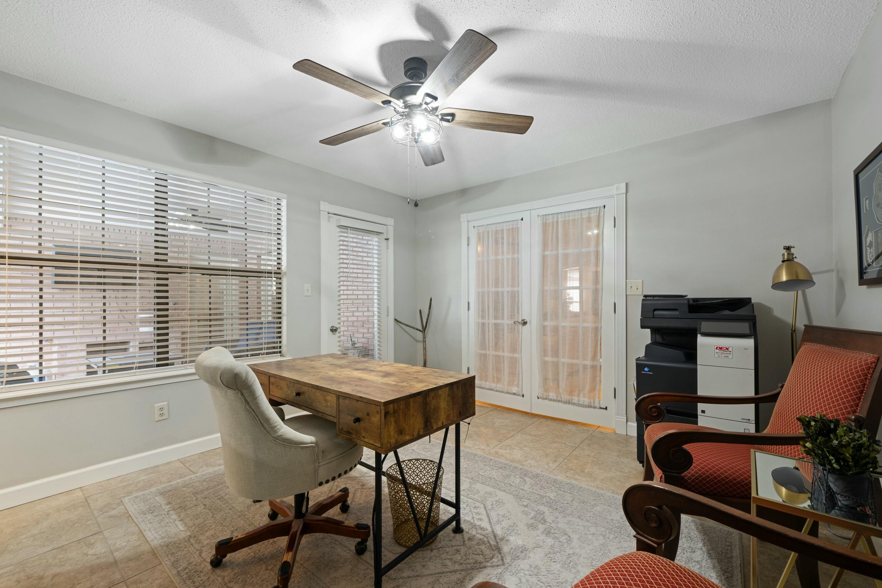 EMERALD POINTE PLAT 1 - Residential