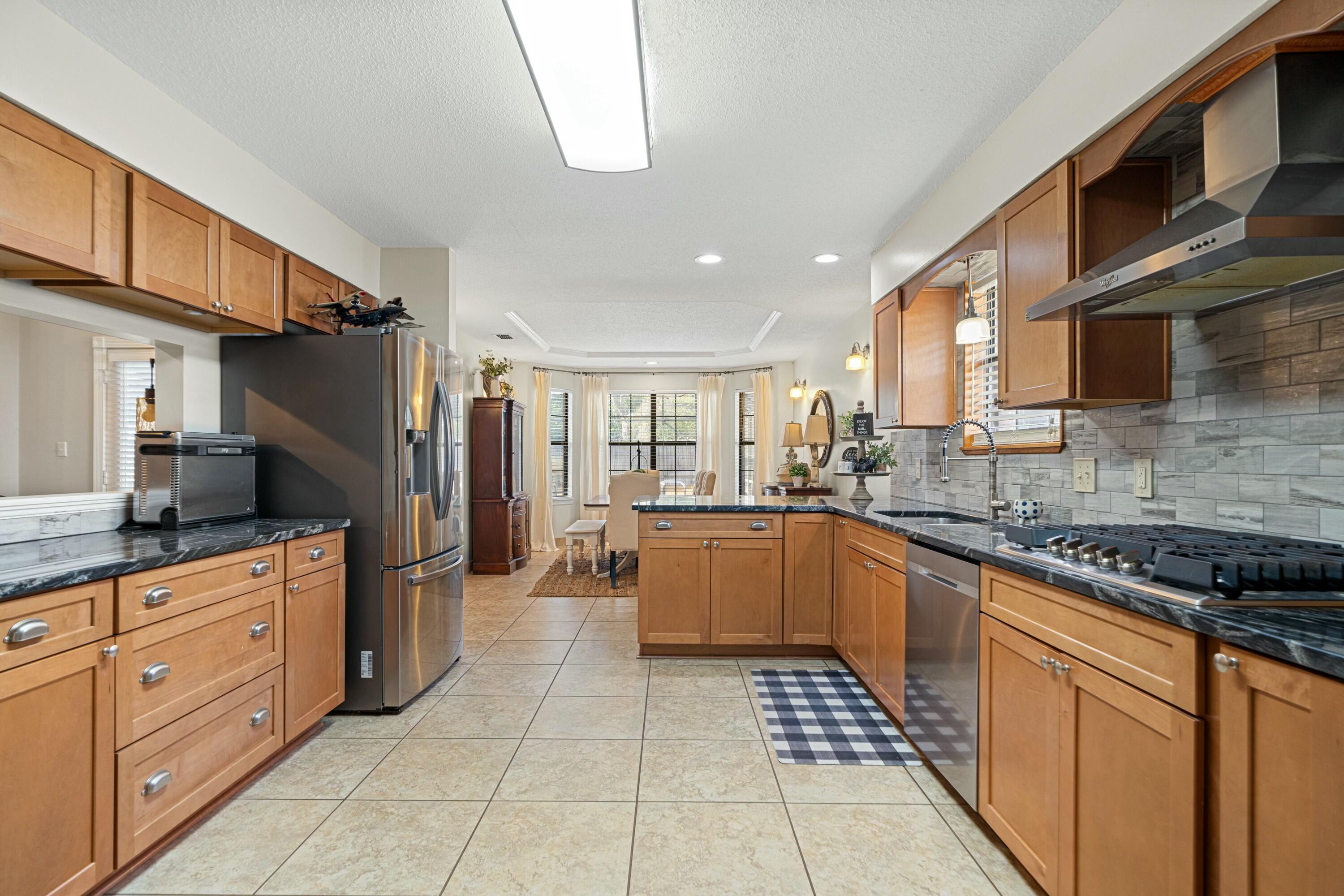 EMERALD POINTE PLAT 1 - Residential