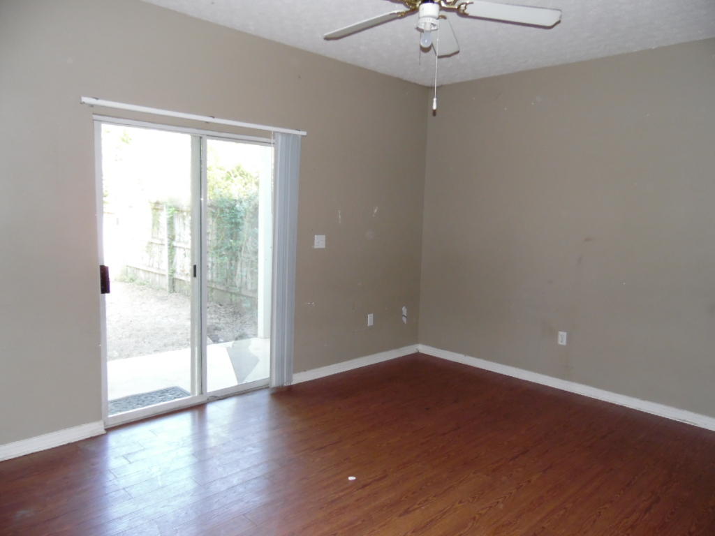 CHATELAINE ESTATES S/D - Residential