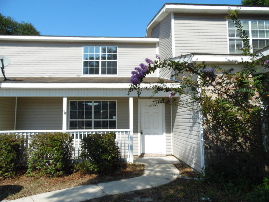 CHATELAINE ESTATES S/D - Residential