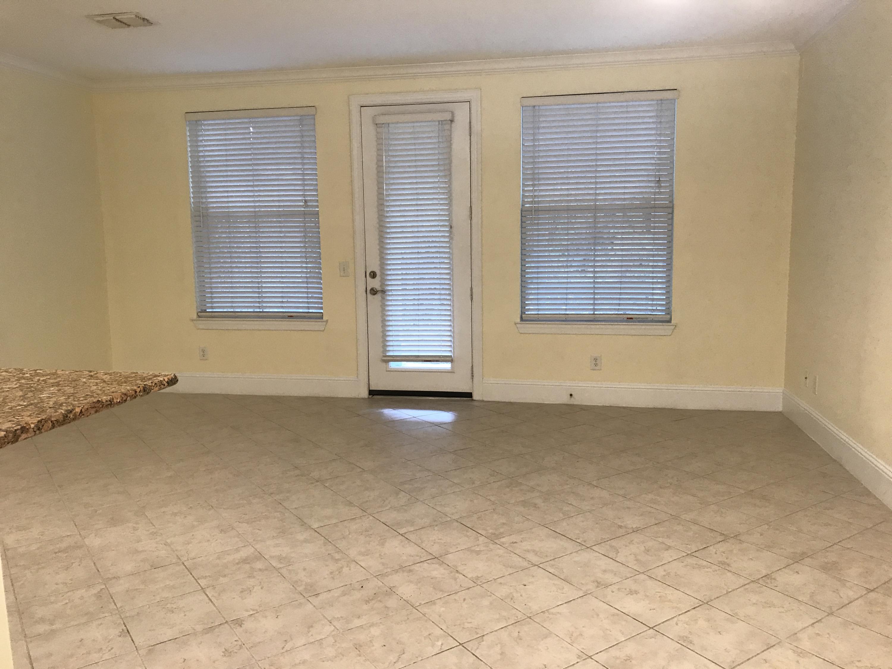 EAGLE BAY - Residential