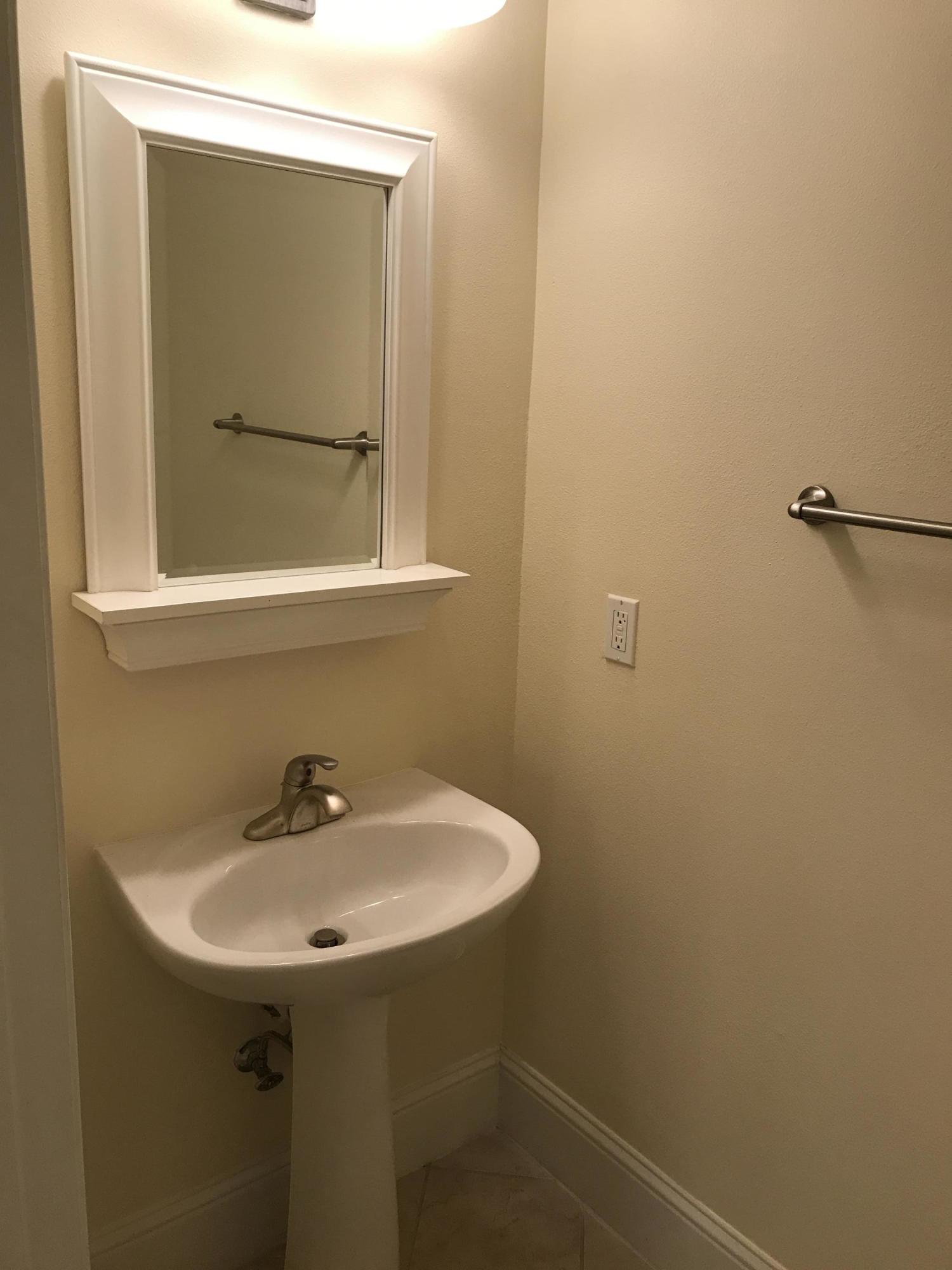 EAGLE BAY - Residential