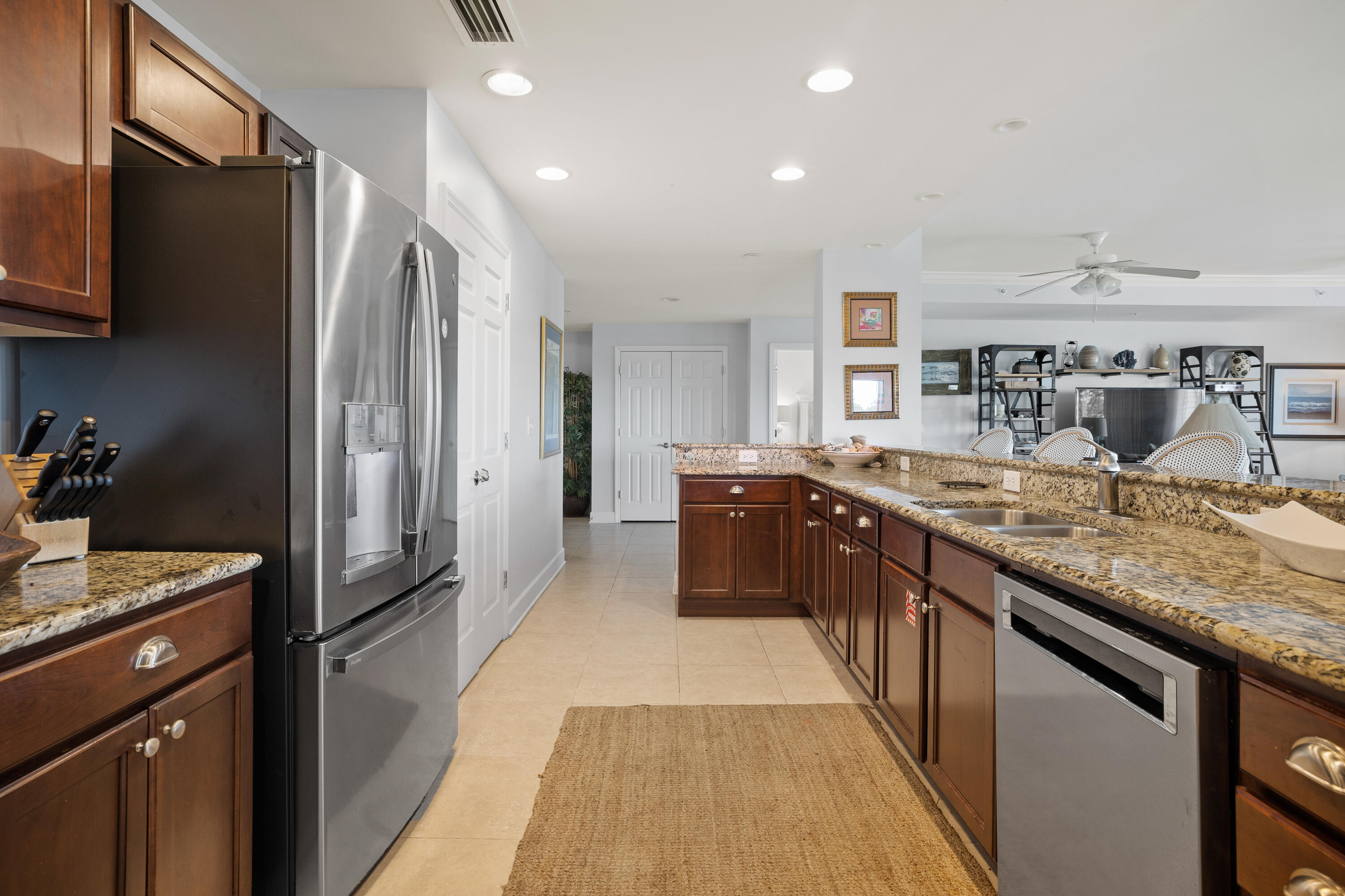 PRESERVE PLACE - Residential