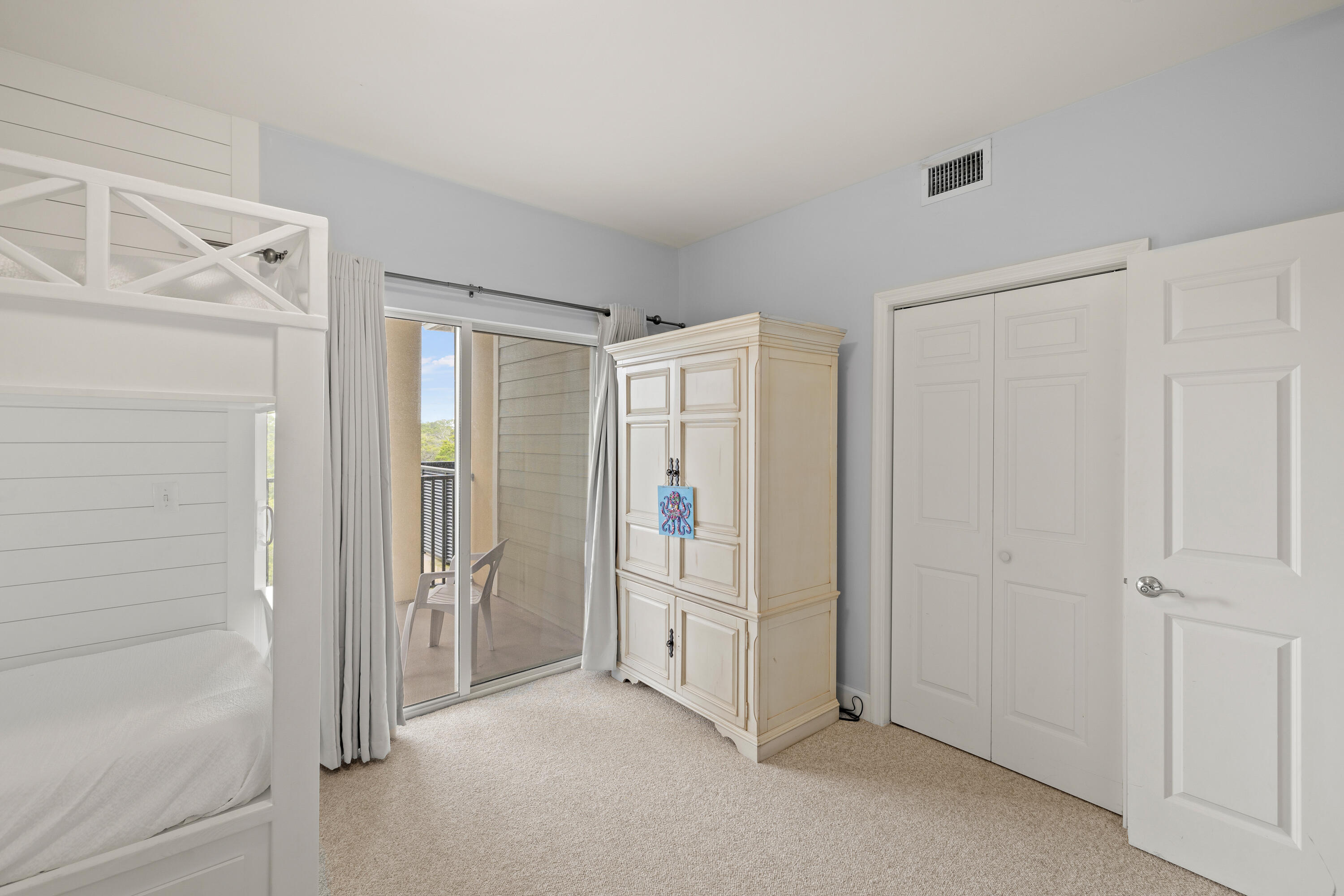 PRESERVE PLACE - Residential