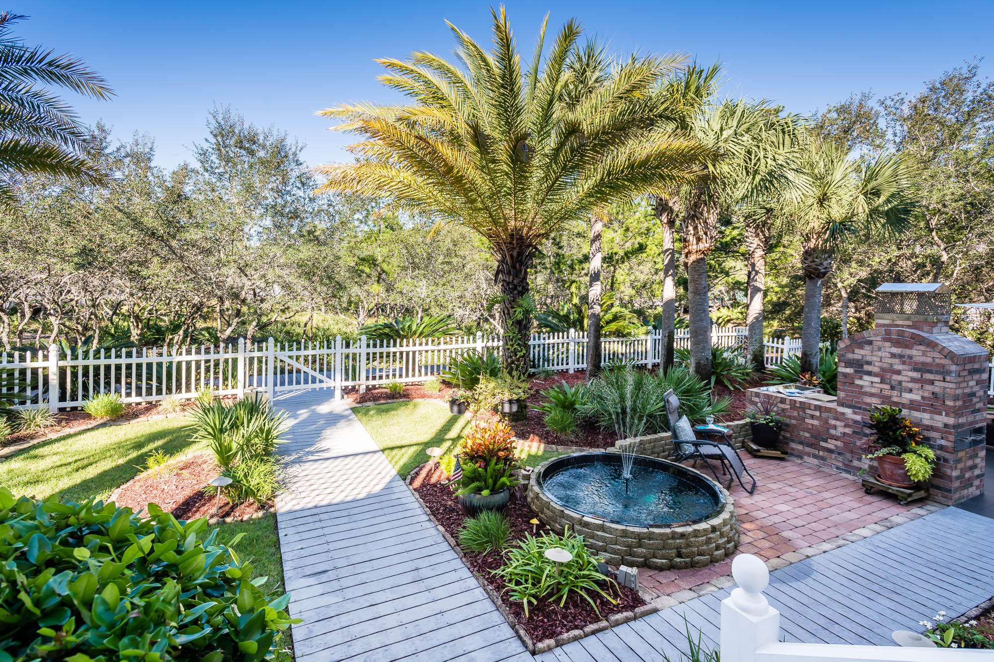 OLD FLORIDA BEACH - Residential