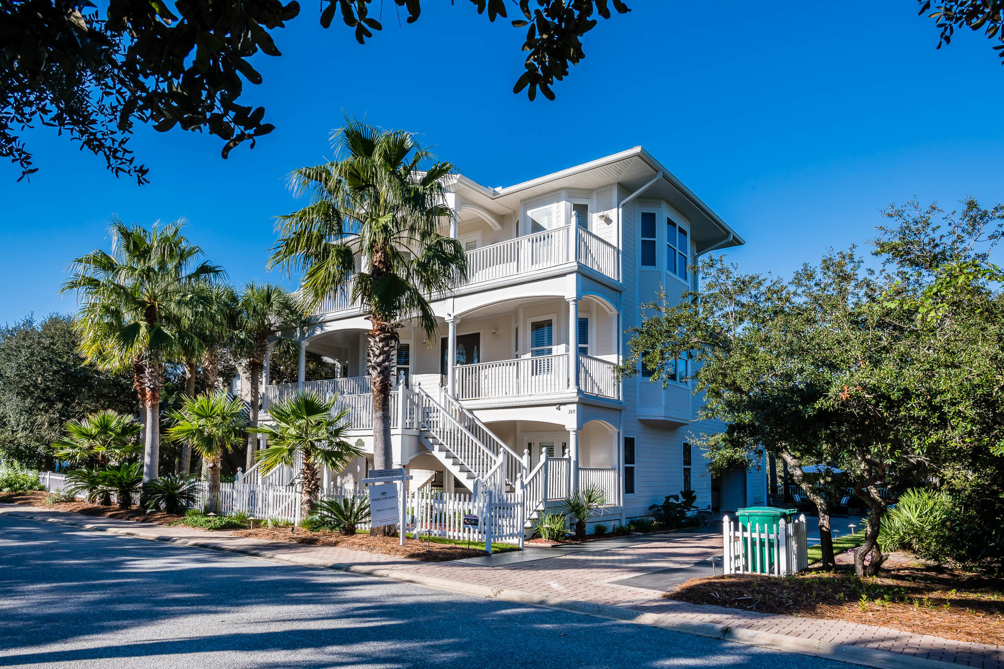 OLD FLORIDA BEACH - Residential