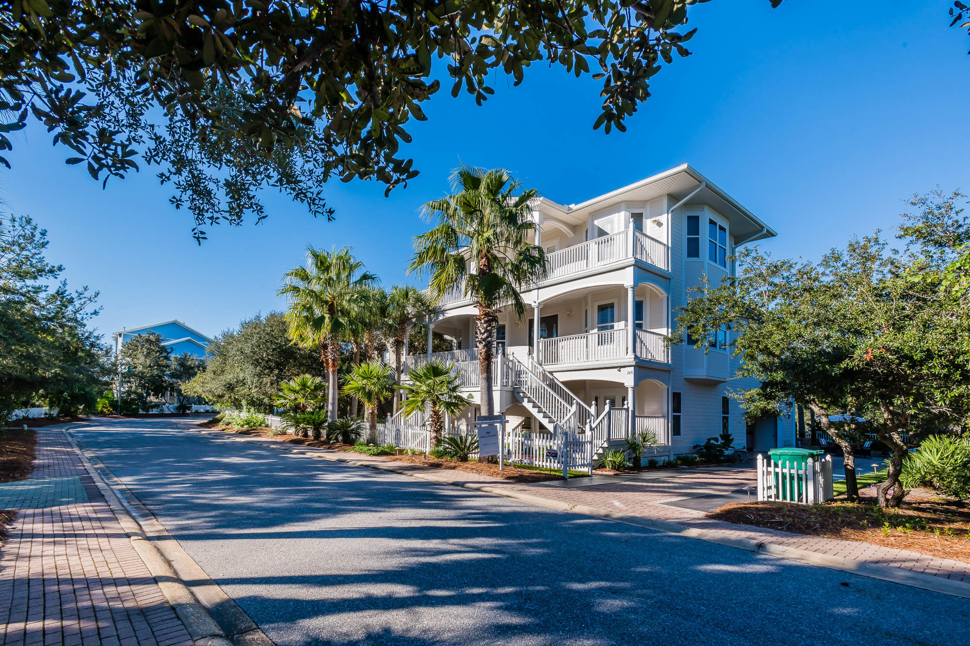 OLD FLORIDA BEACH - Residential