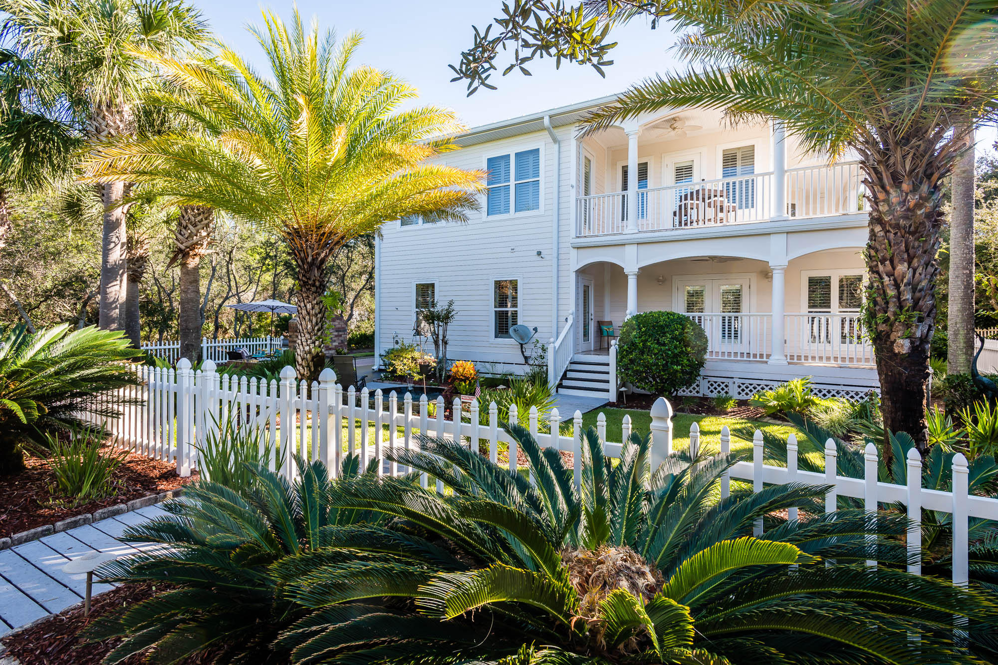 OLD FLORIDA BEACH - Residential