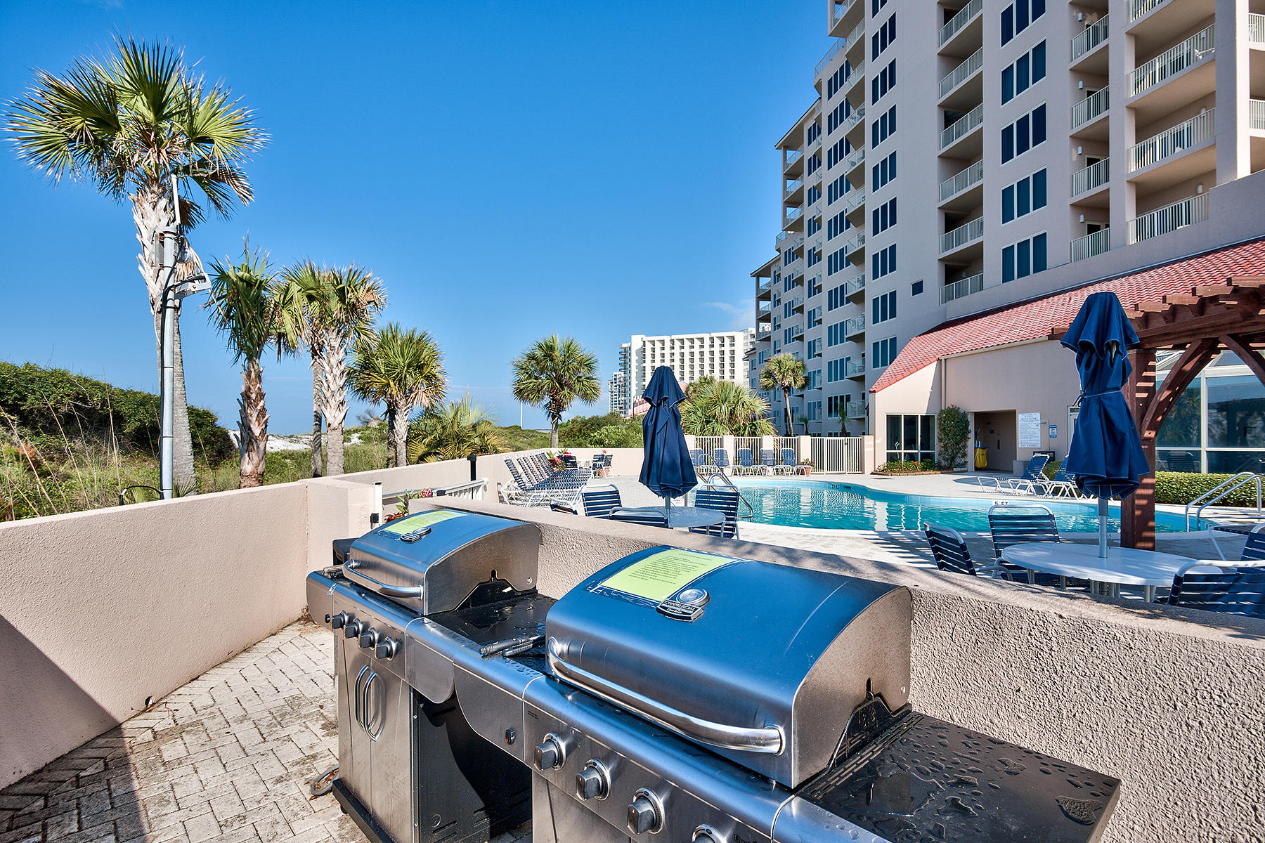 Tops'l Beach Manor - Residential