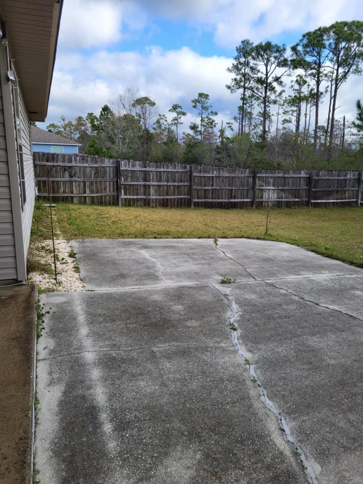 Duncan Ridge First Addition - Residential Lease