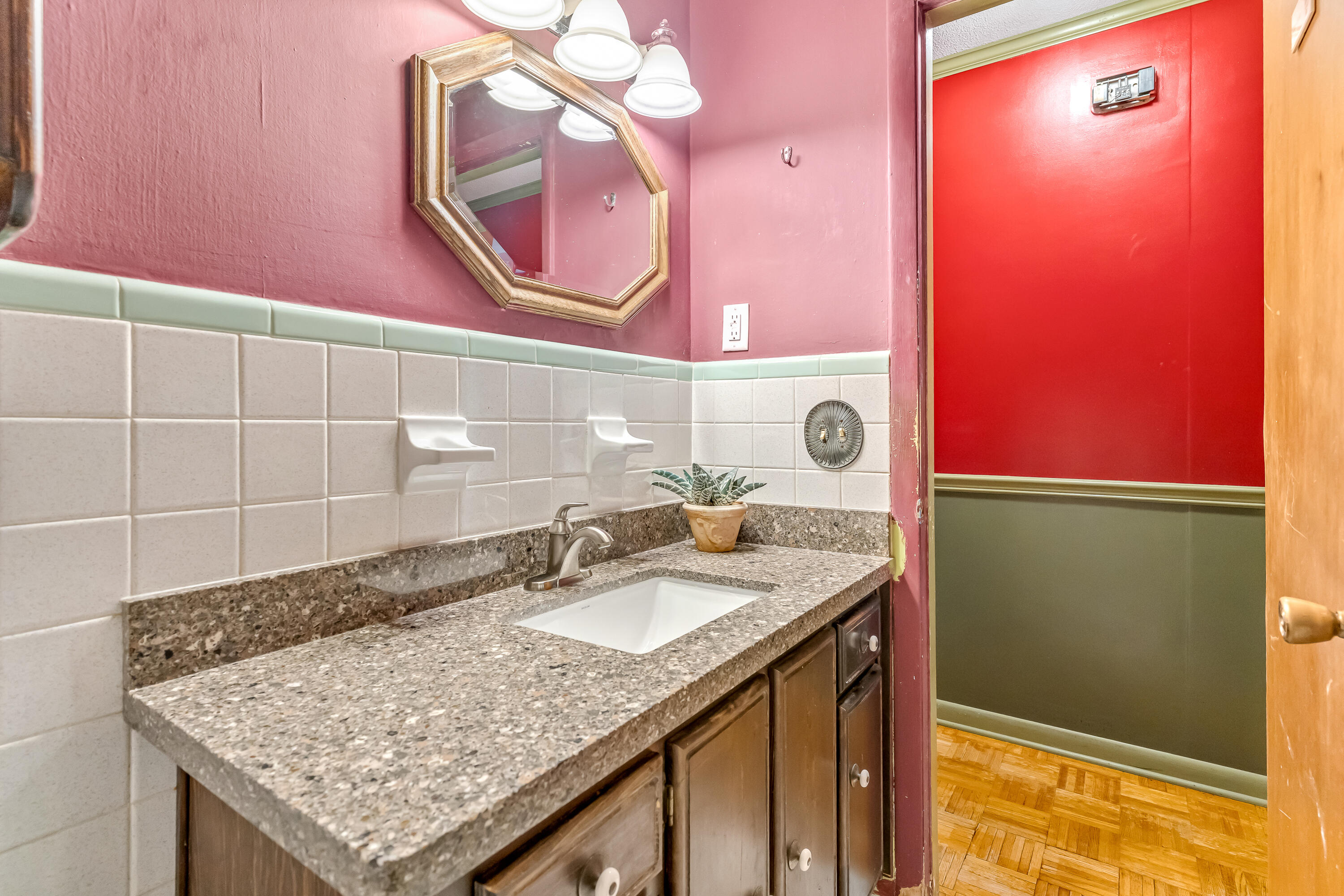 VESTA HEIGHTS 5TH ADDN - Residential