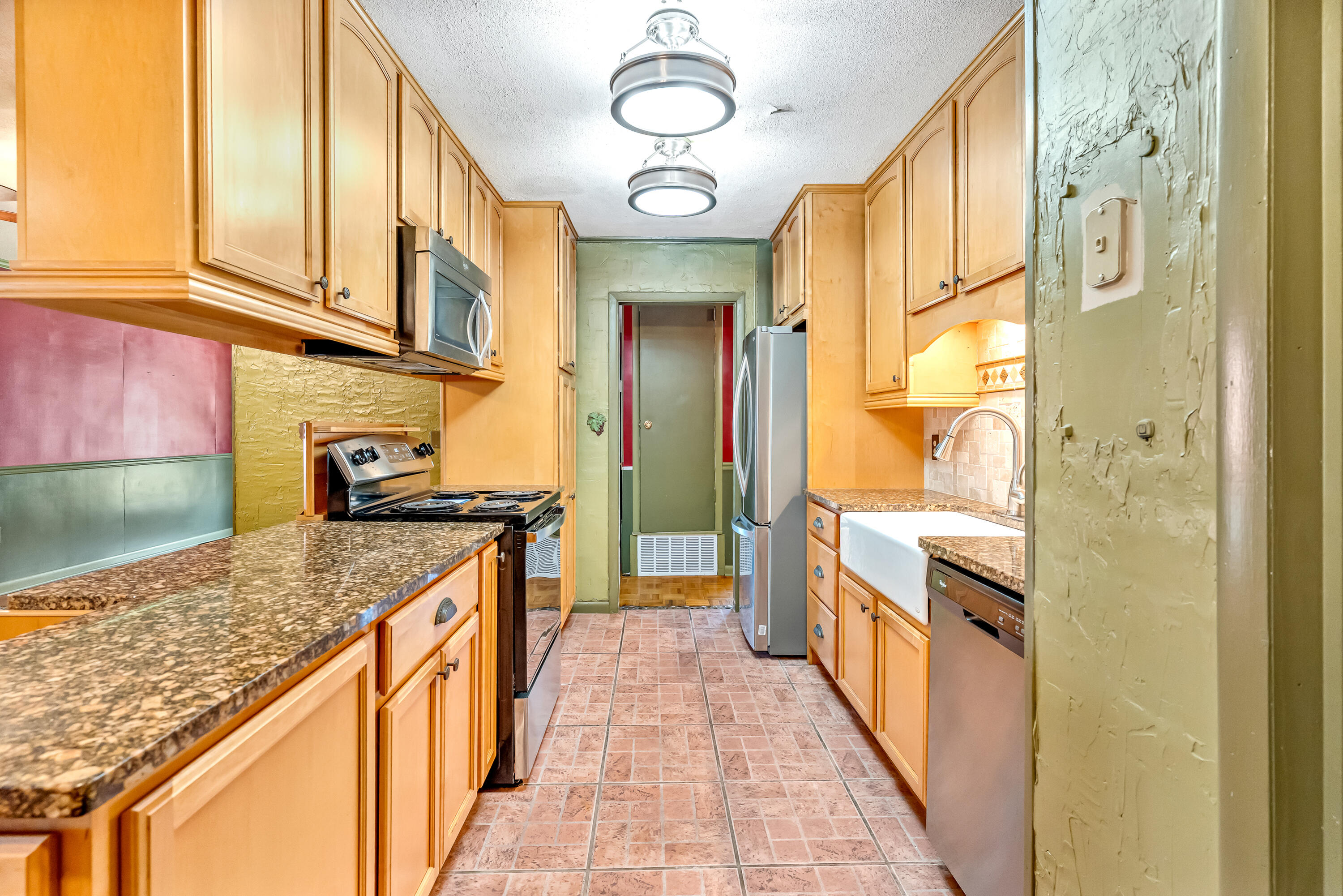 VESTA HEIGHTS 5TH ADDN - Residential