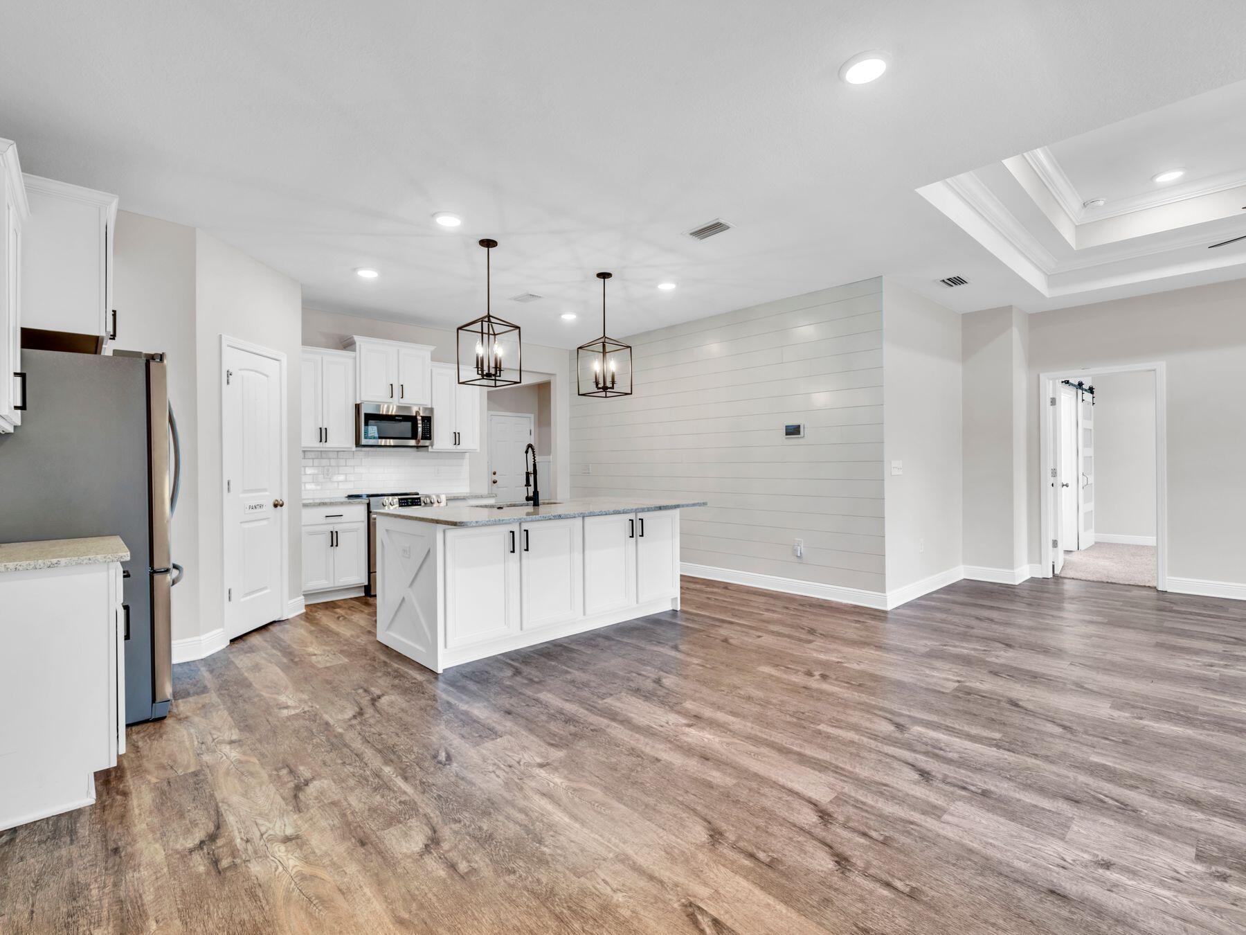 SOUTHERN PINES - Residential