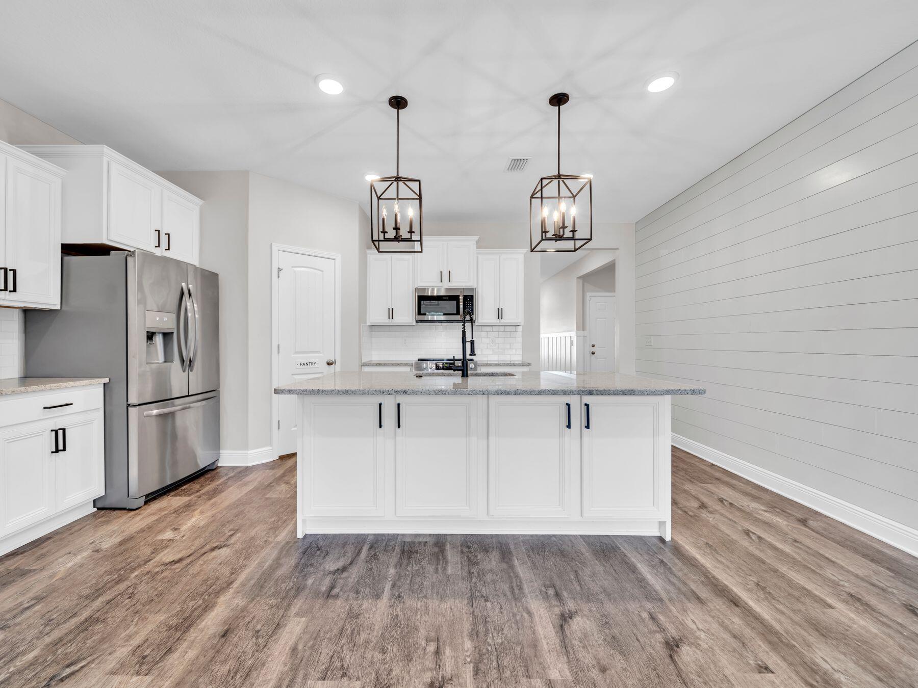 SOUTHERN PINES - Residential