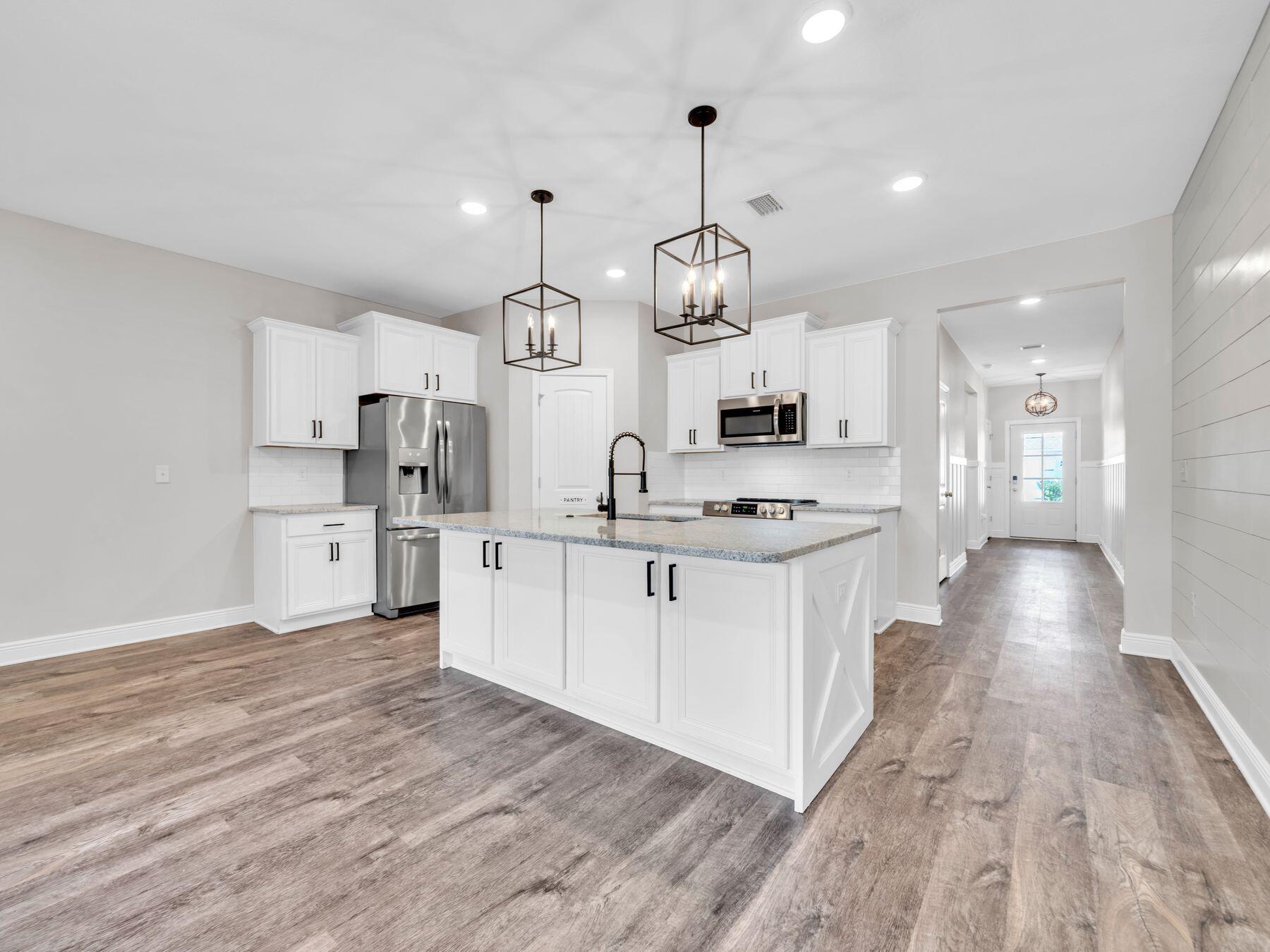 SOUTHERN PINES - Residential