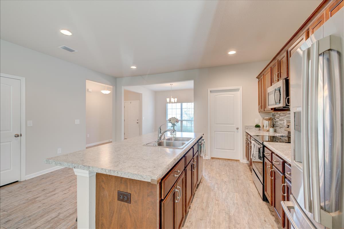 LOT 120 SCHOONER LANDING AT HAMMOCK BAY - Residential