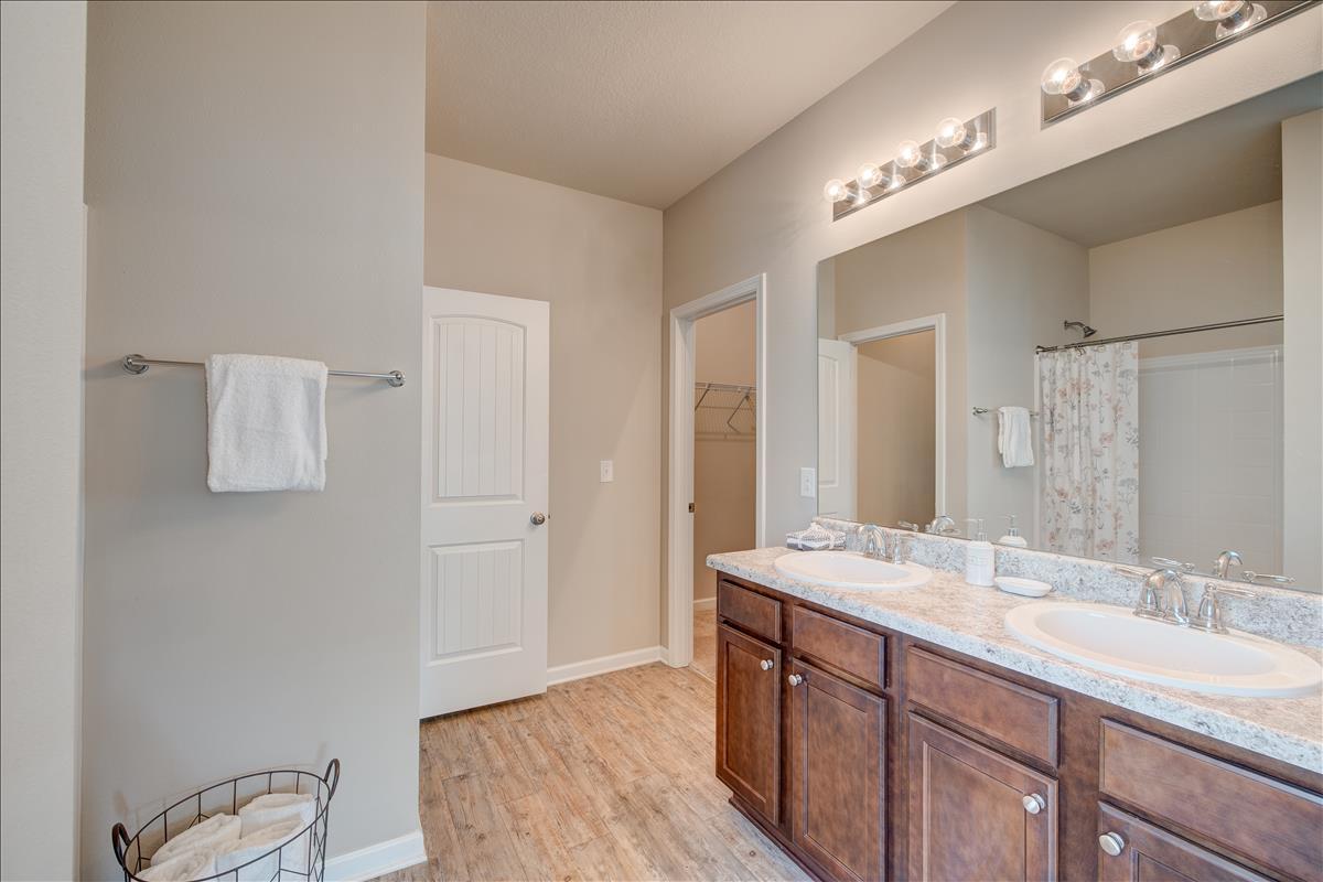 LOT 120 SCHOONER LANDING AT HAMMOCK BAY - Residential