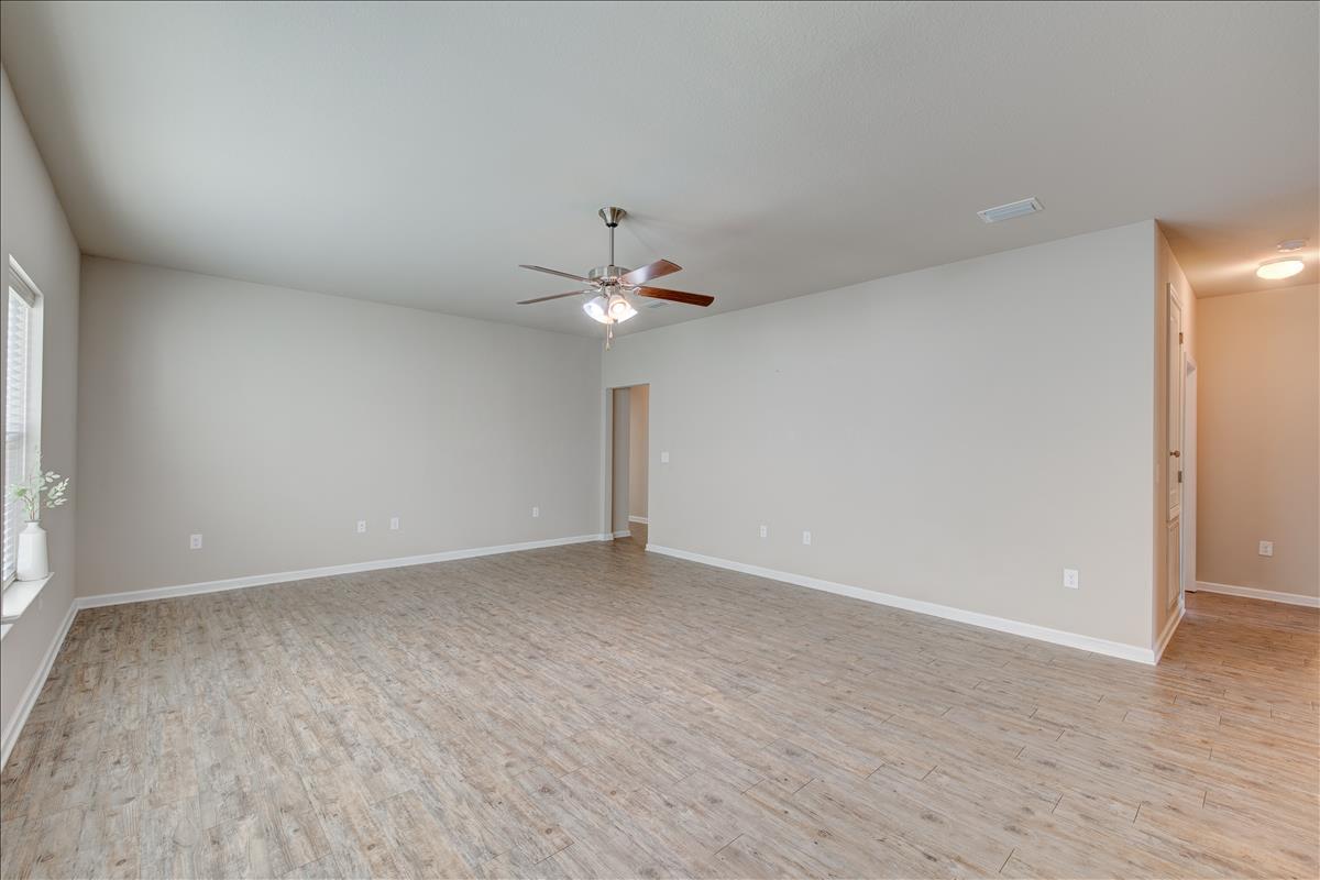 LOT 120 SCHOONER LANDING AT HAMMOCK BAY - Residential