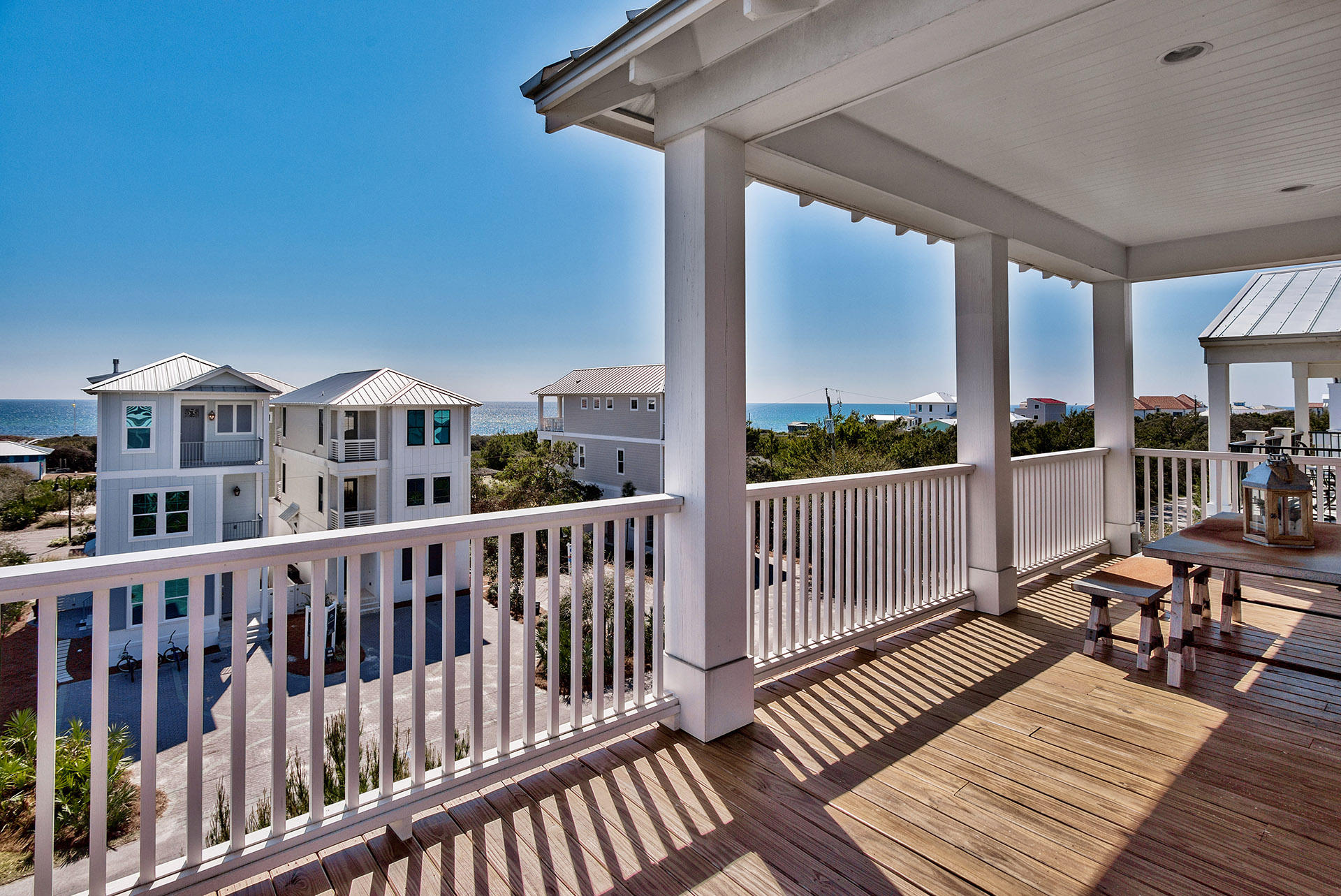 POMPANO PLACE - Residential