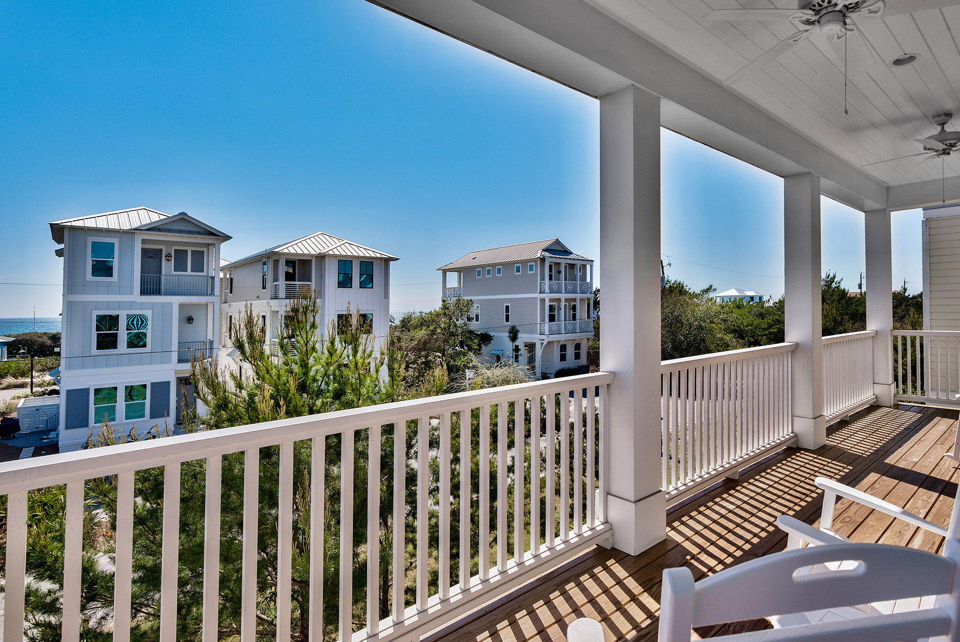 POMPANO PLACE - Residential